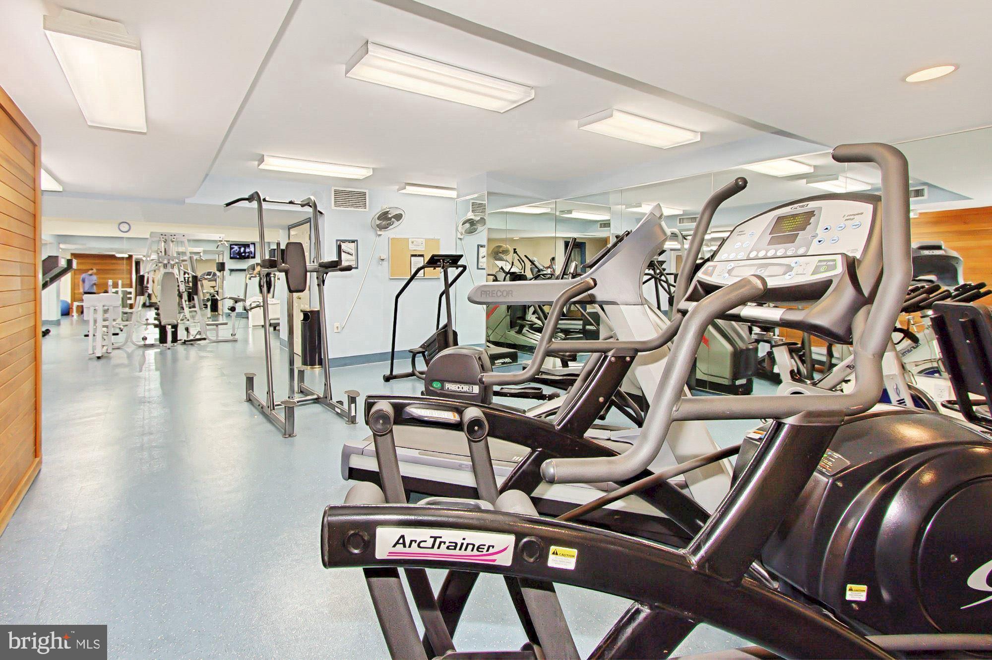 SKYLINE - Residential Lease