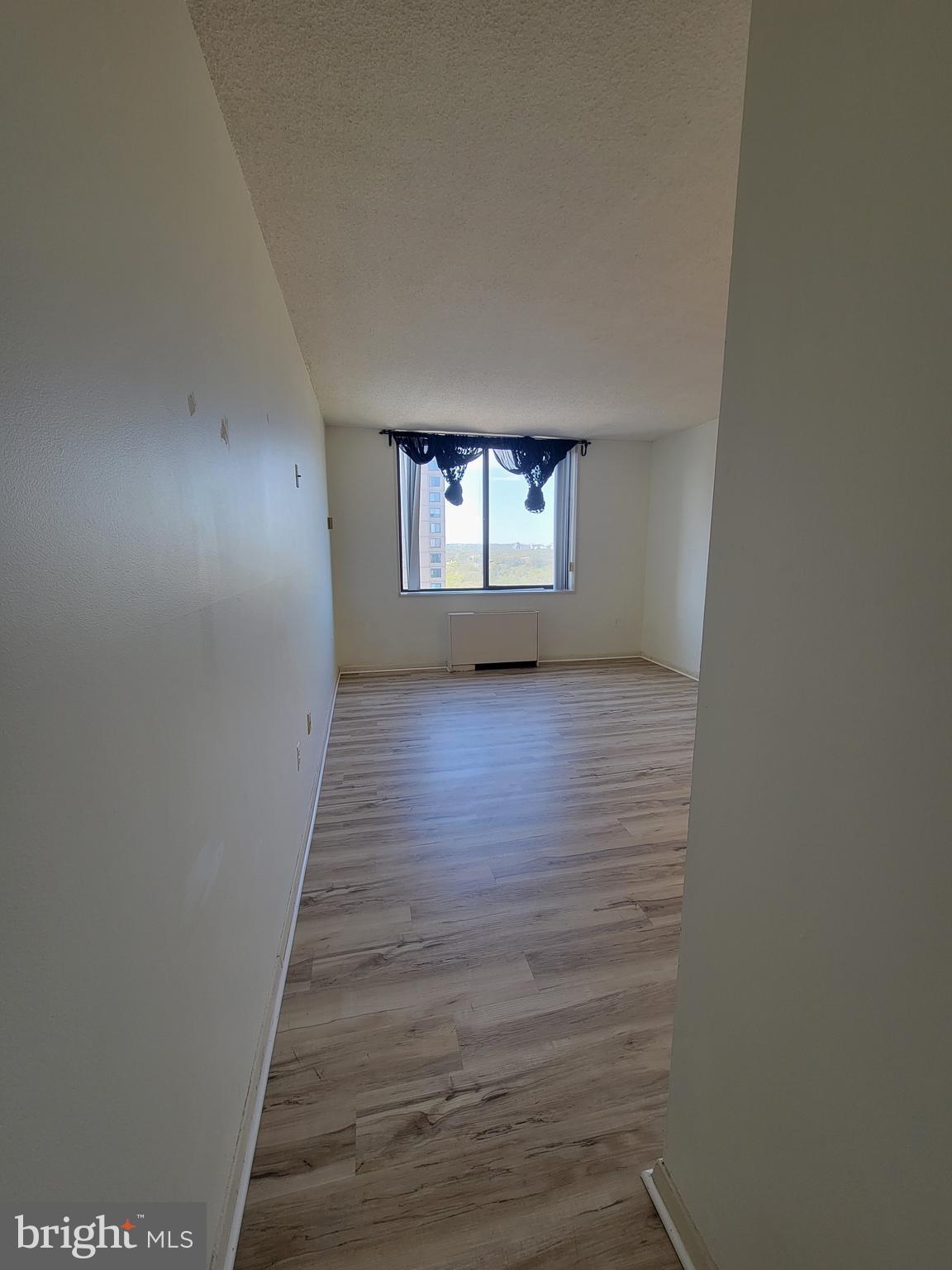 SKYLINE - Residential Lease