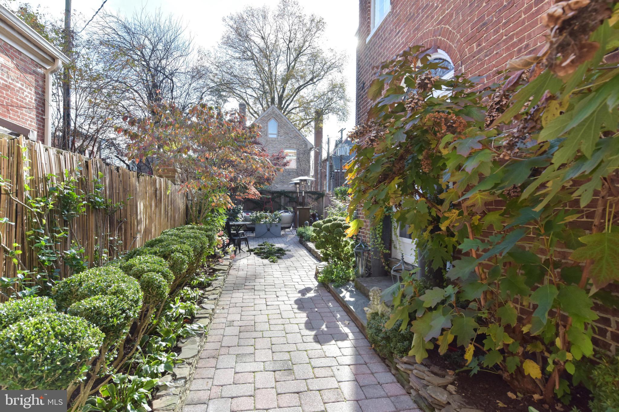 OLD TOWN - Residential