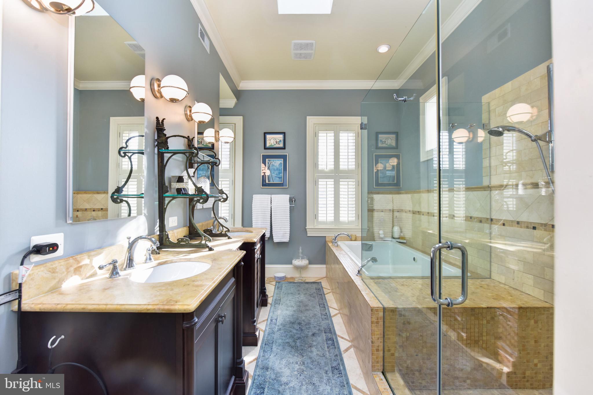 OLD TOWN - Residential