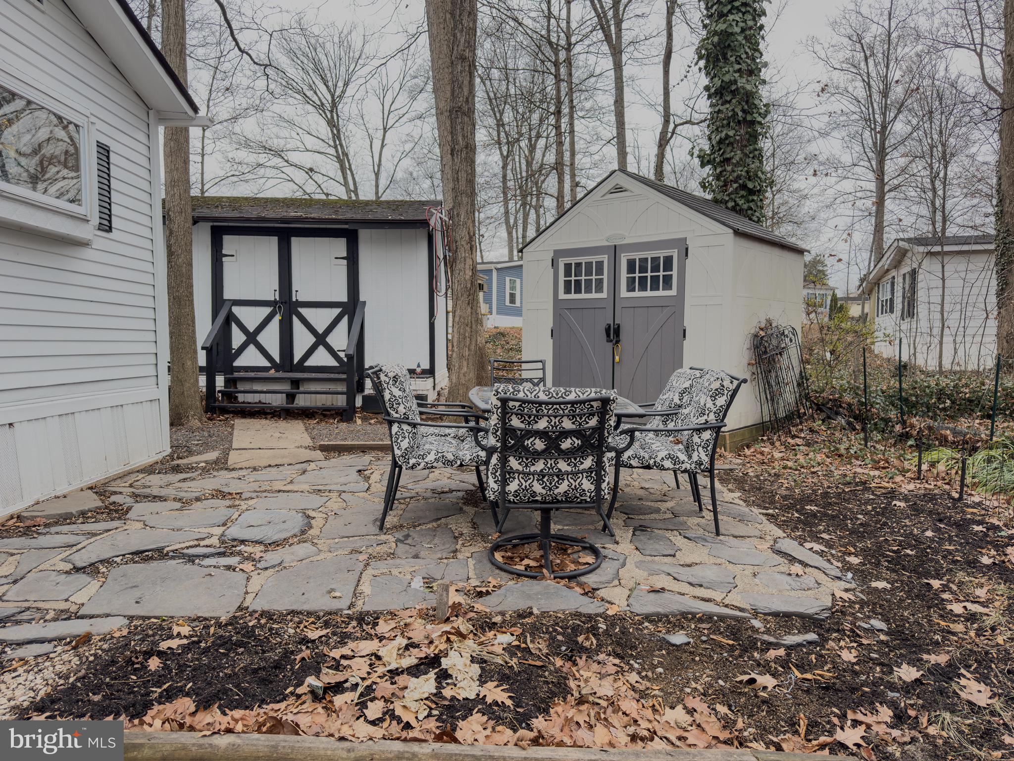 MELODYLAKESCNTRYCLUB - Residential