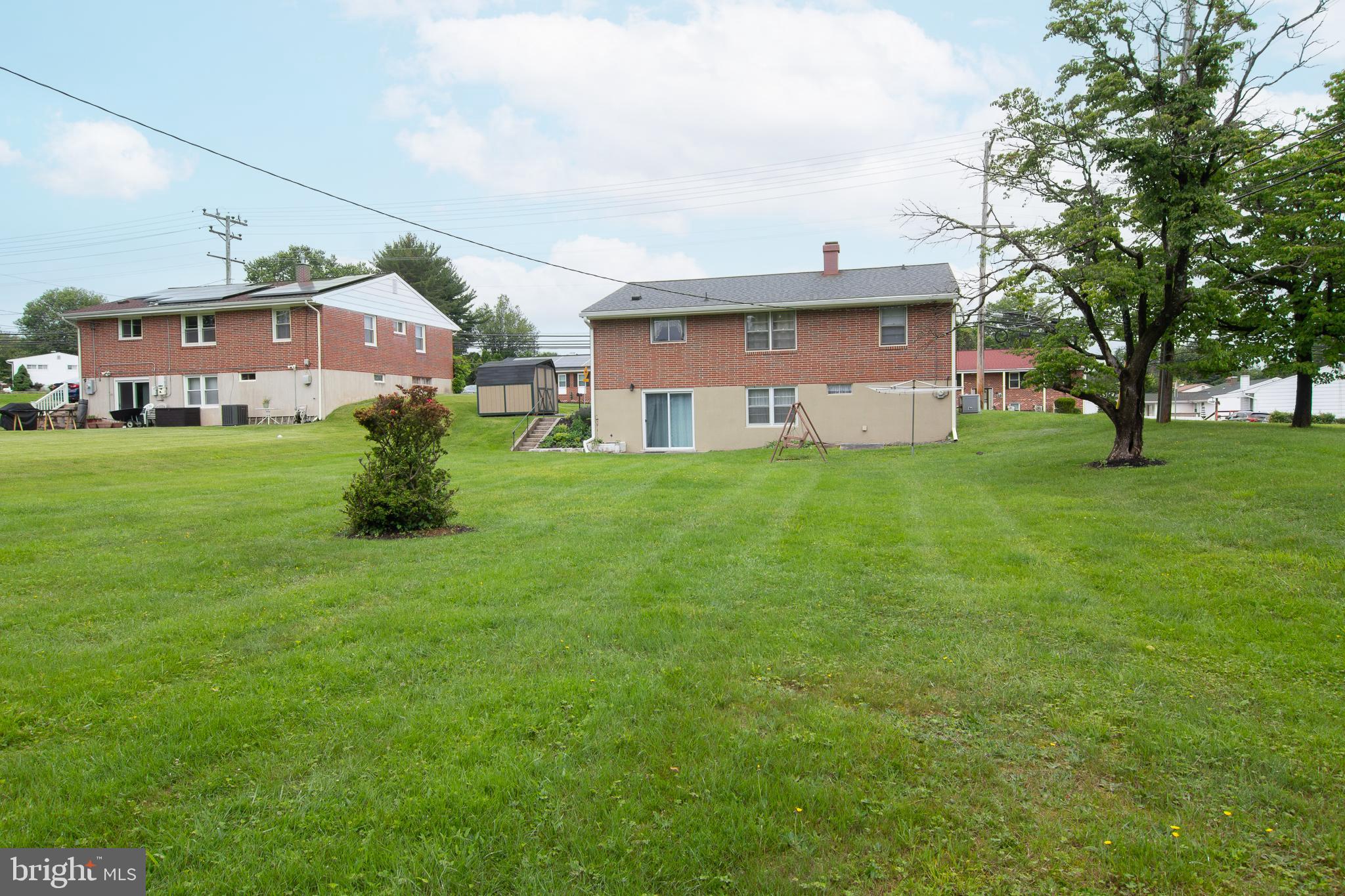 STONEYBROOK - Residential