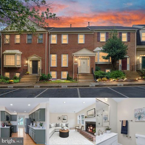 10425 CARRIAGEPARK COURT FAIRFAX VA 22032