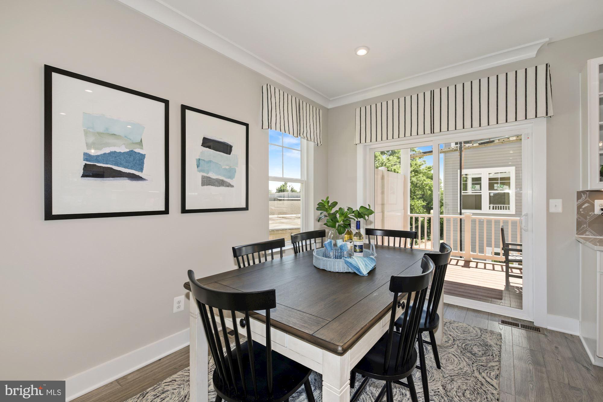 DEEP HARBOUR - Residential