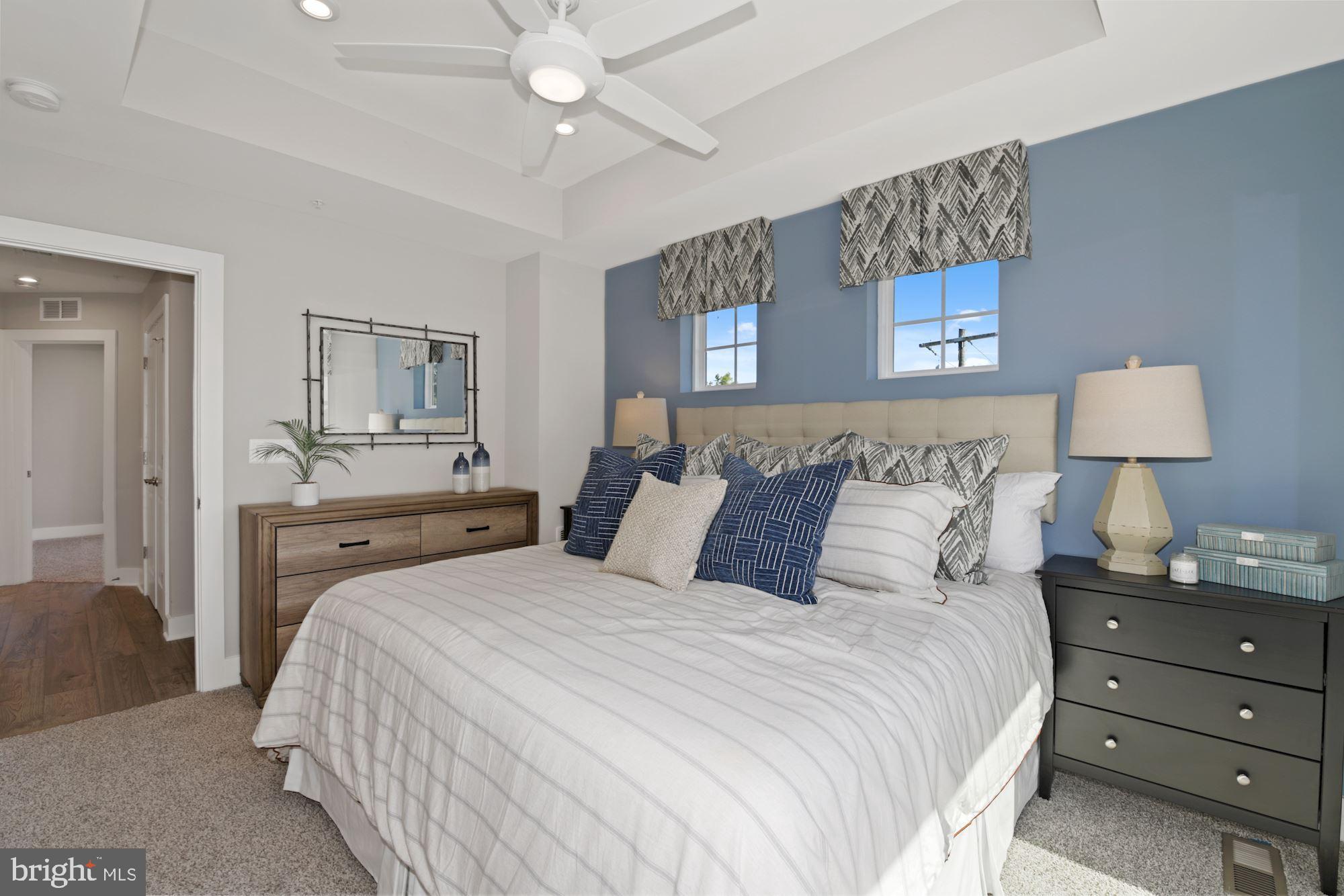 DEEP HARBOUR - Residential