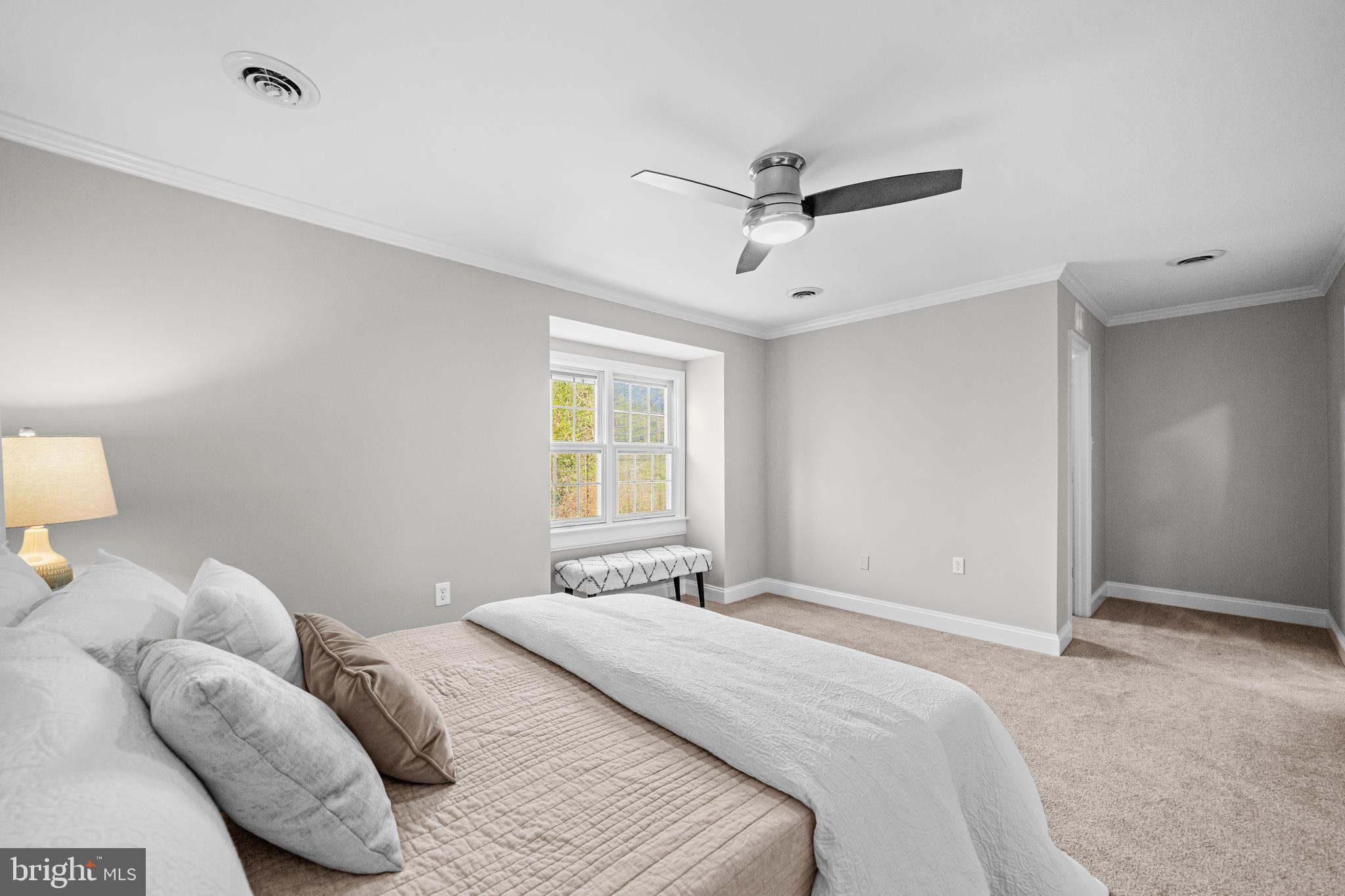 HERITAGE SQUARE - Residential