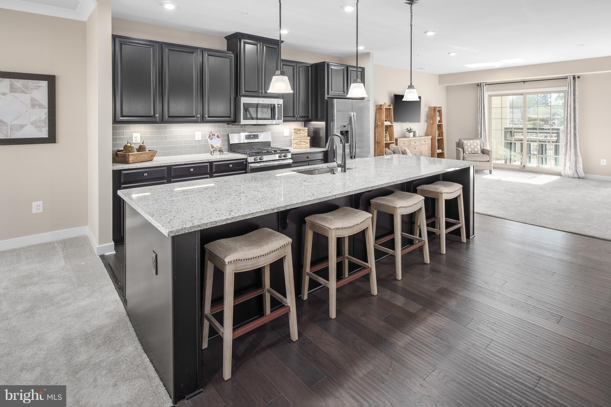 OAKDALE VILLAGE - Residential