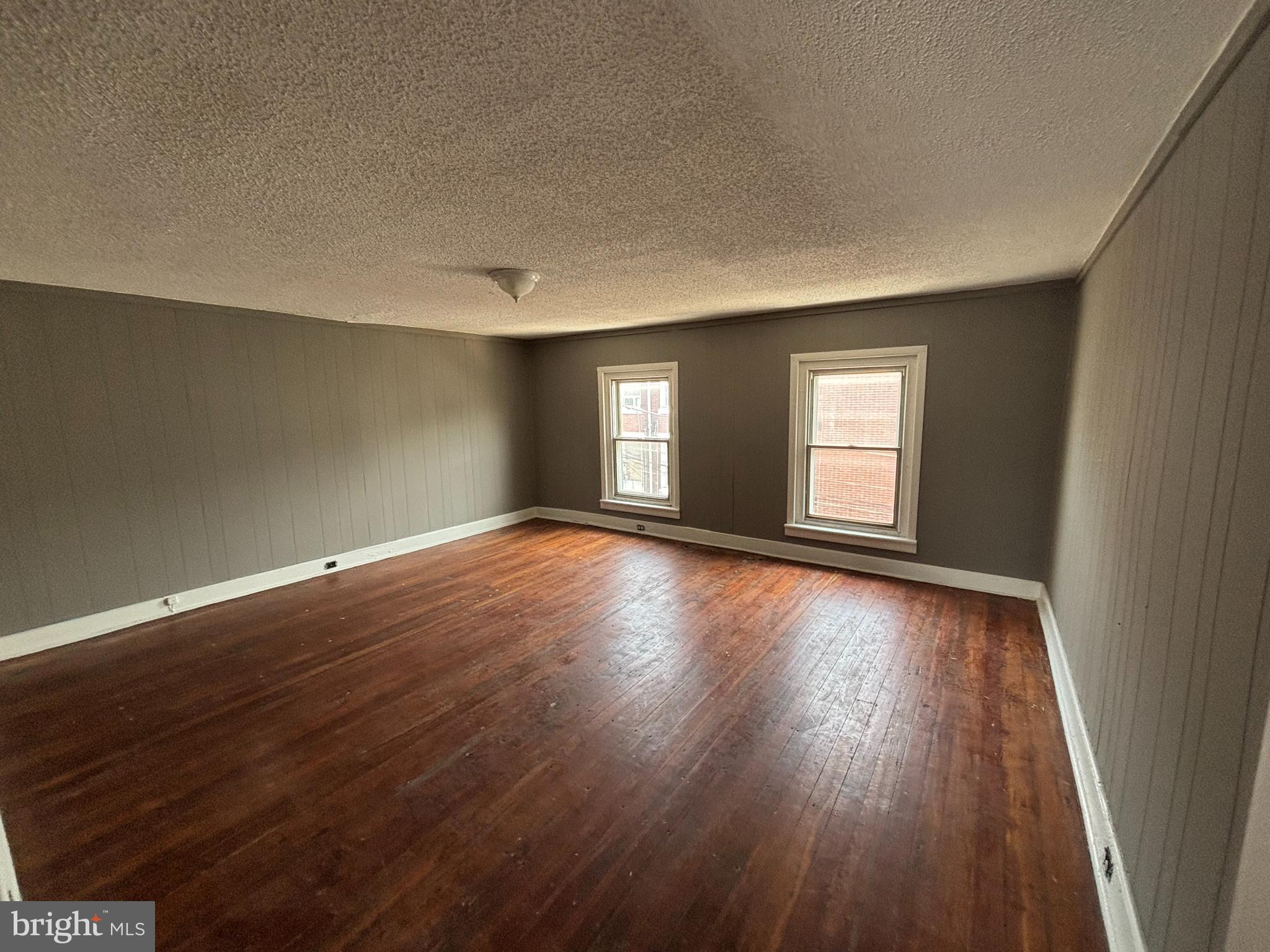 MANAYUNK - Residential Lease