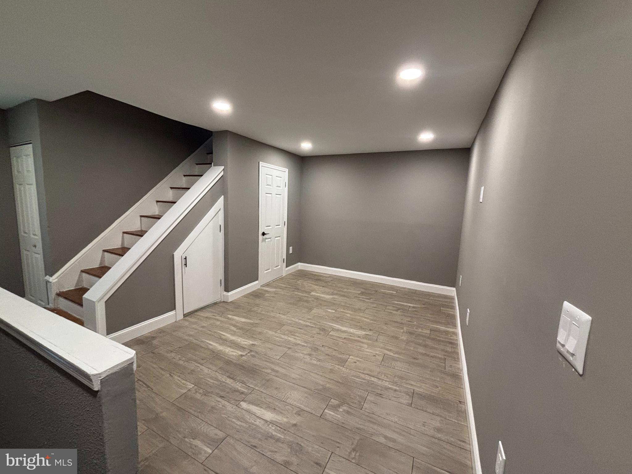 MANAYUNK - Residential Lease