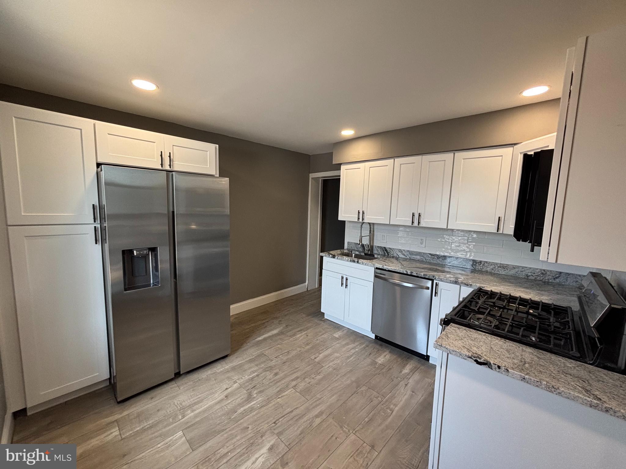 MANAYUNK - Residential Lease