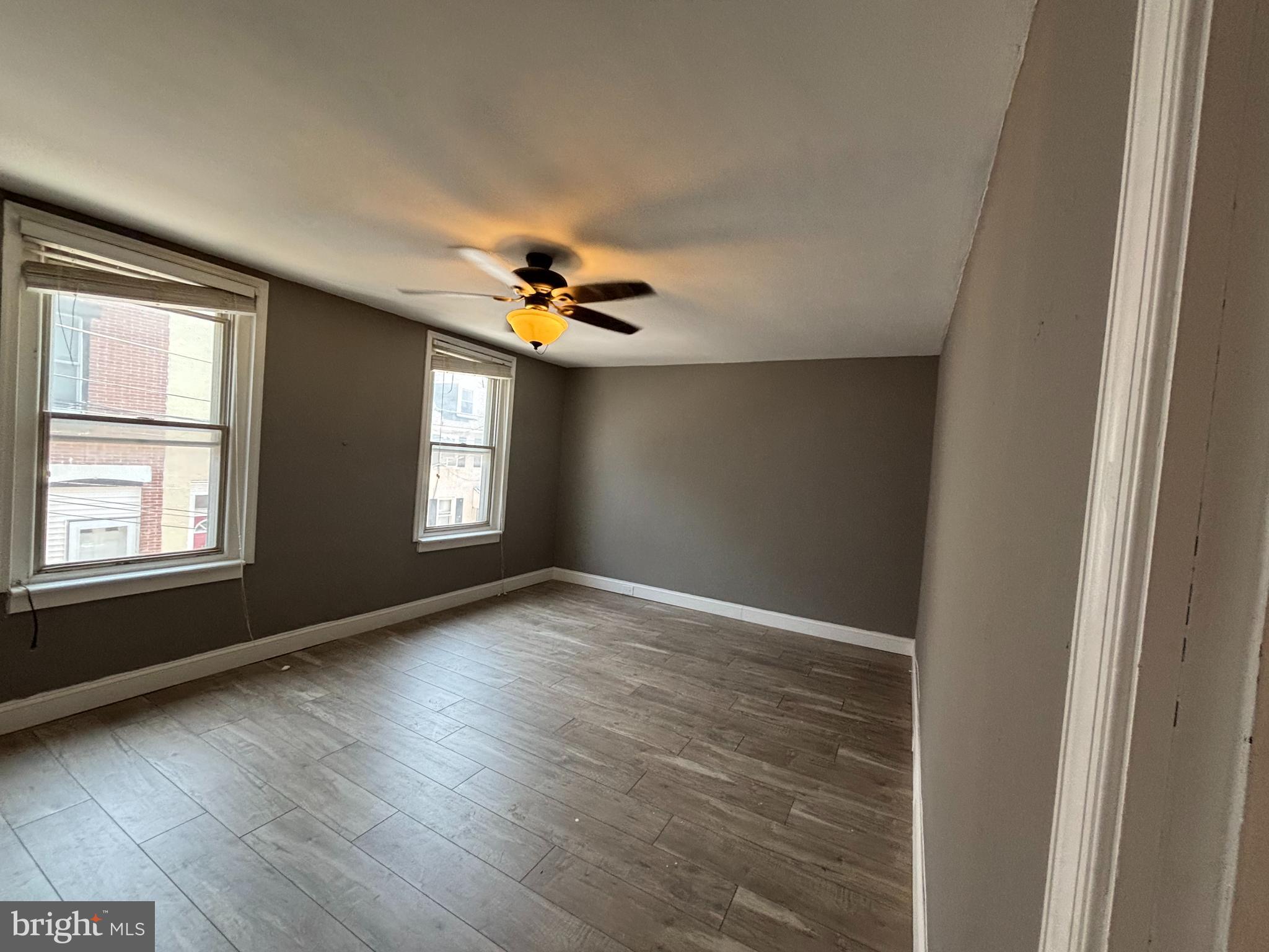 MANAYUNK - Residential Lease