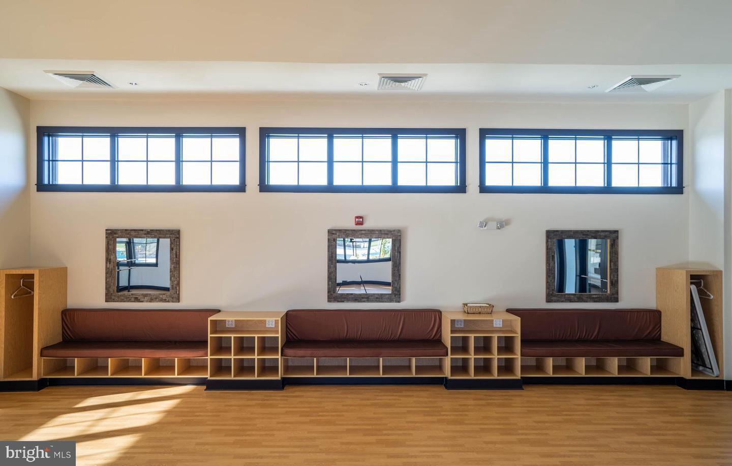 BAY FOREST CLUB - Residential