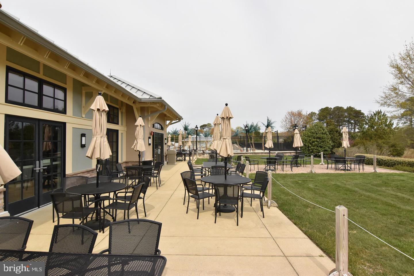 BAY FOREST CLUB - Residential