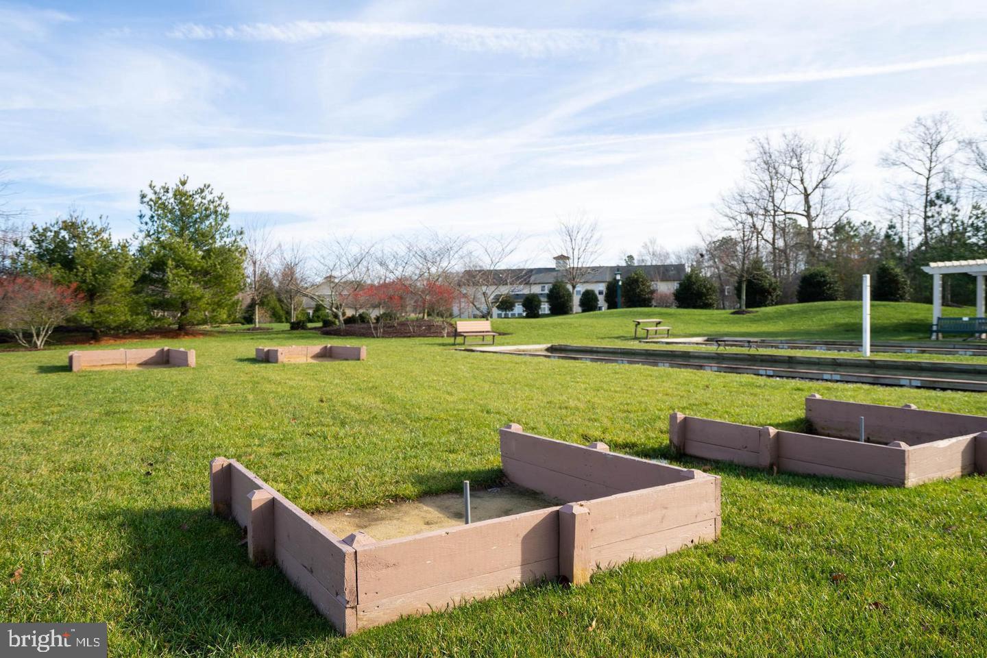 BAY FOREST CLUB - Residential