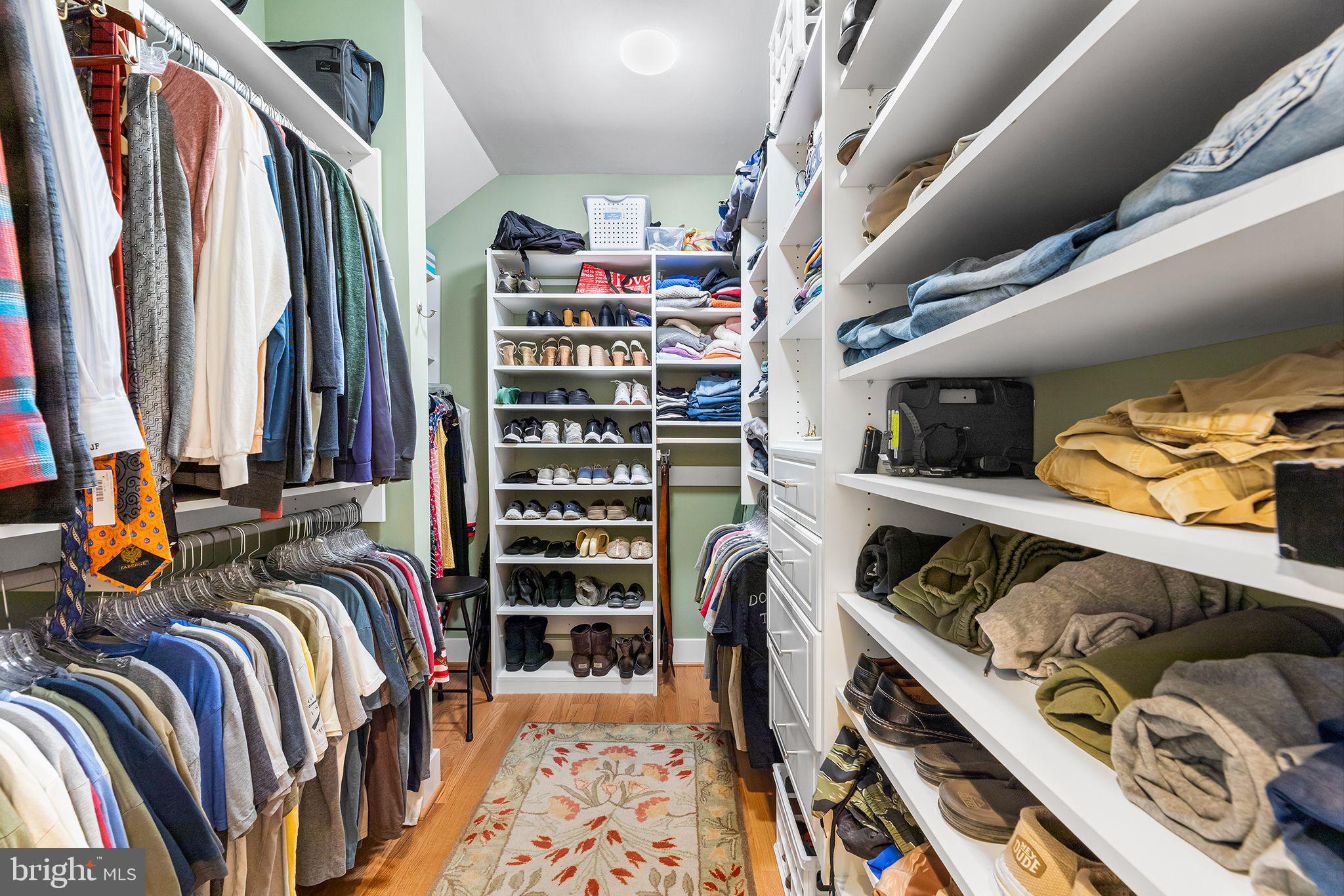 BAY FOREST CLUB - Residential