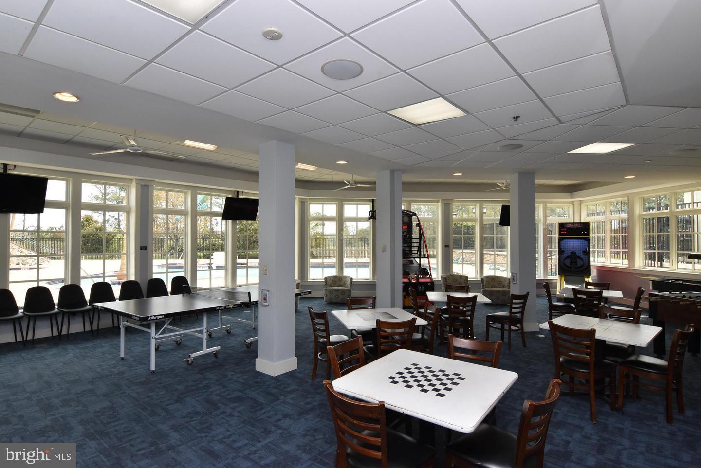 BAY FOREST CLUB - Residential