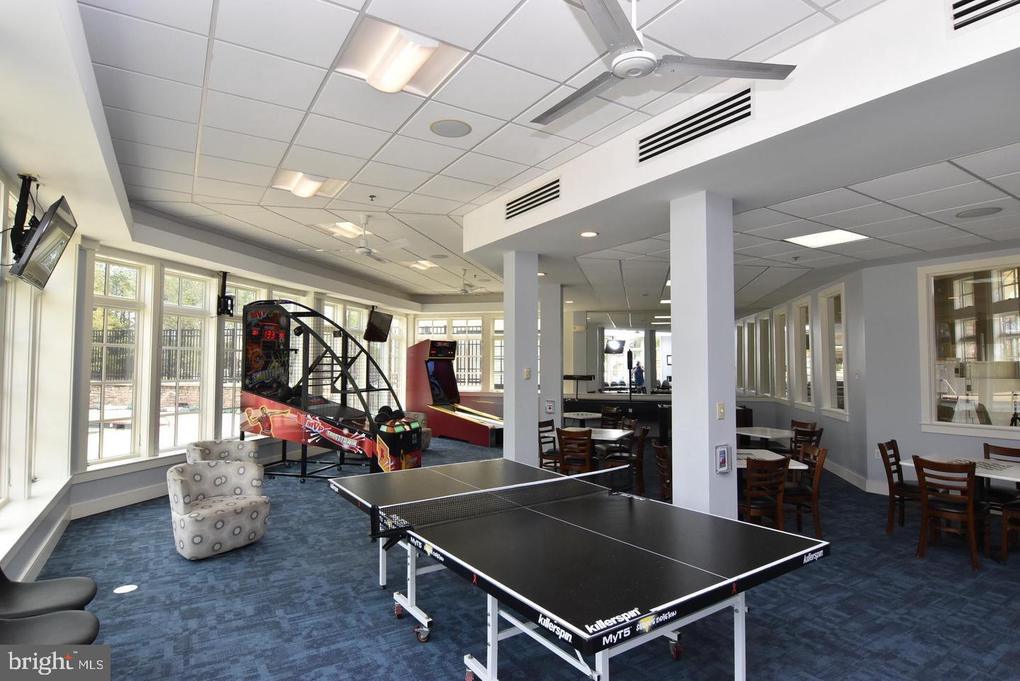 BAY FOREST CLUB - Residential