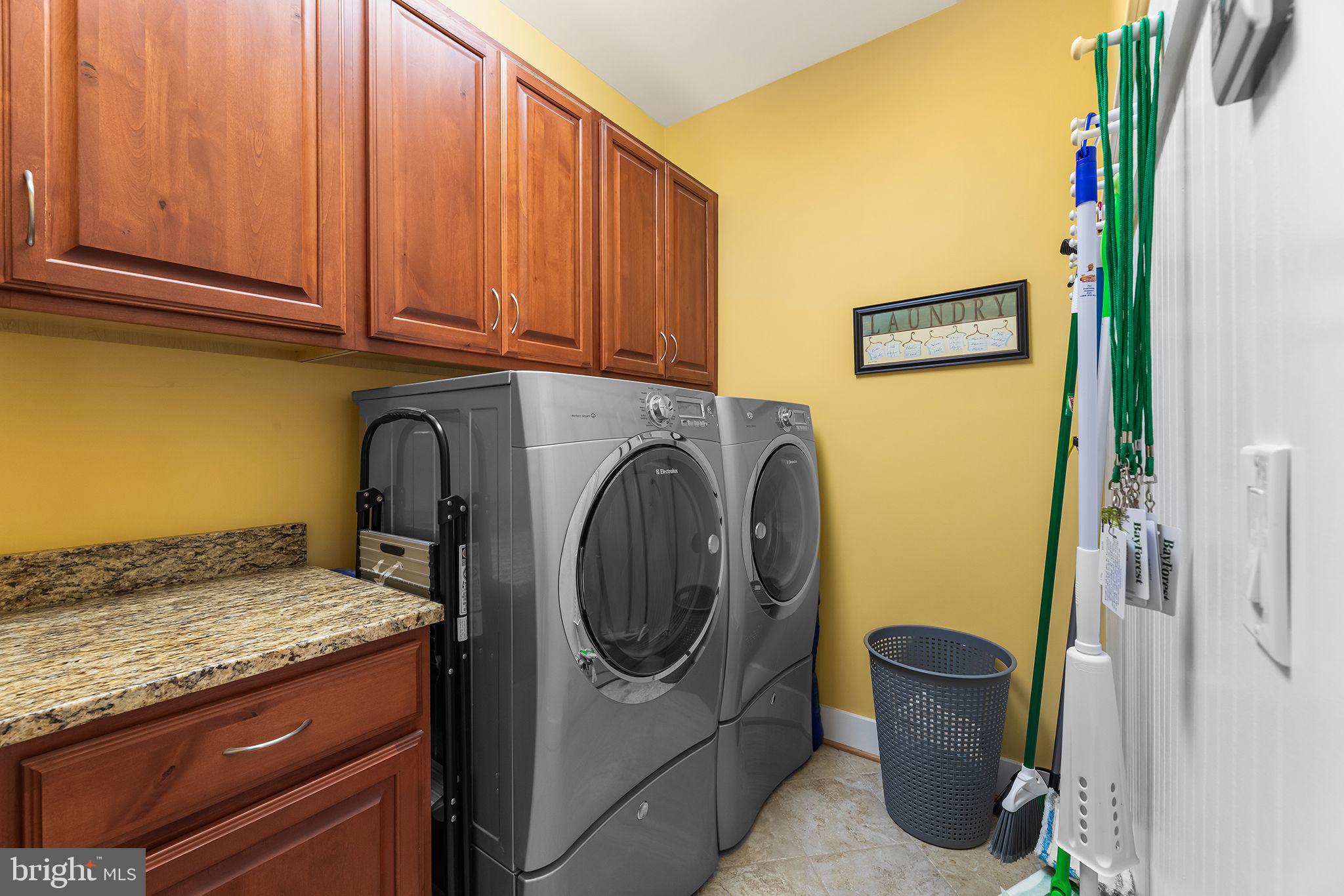 BAY FOREST CLUB - Residential