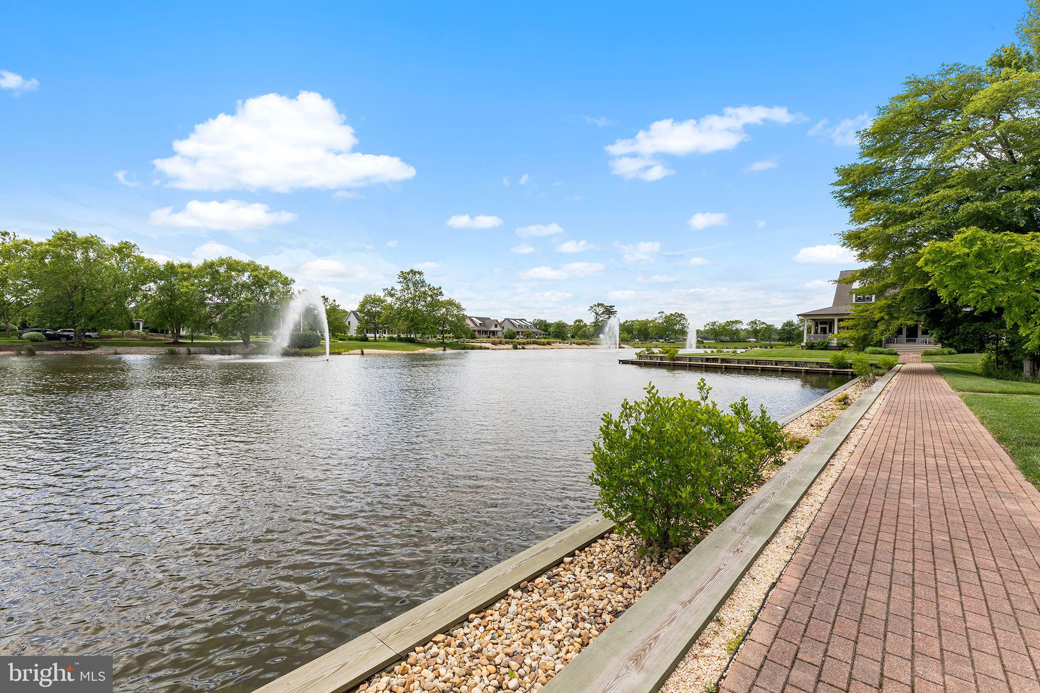 BAY FOREST CLUB - Residential