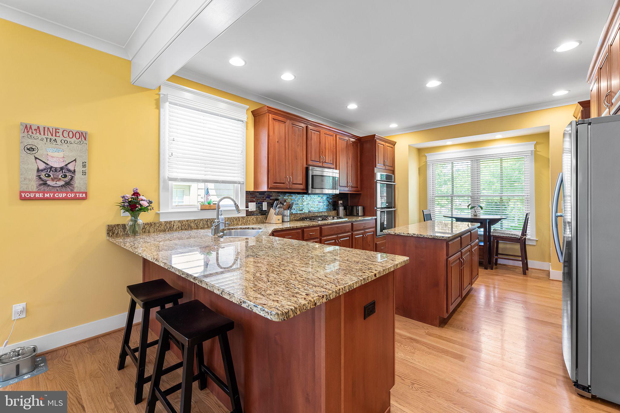 BAY FOREST CLUB - Residential