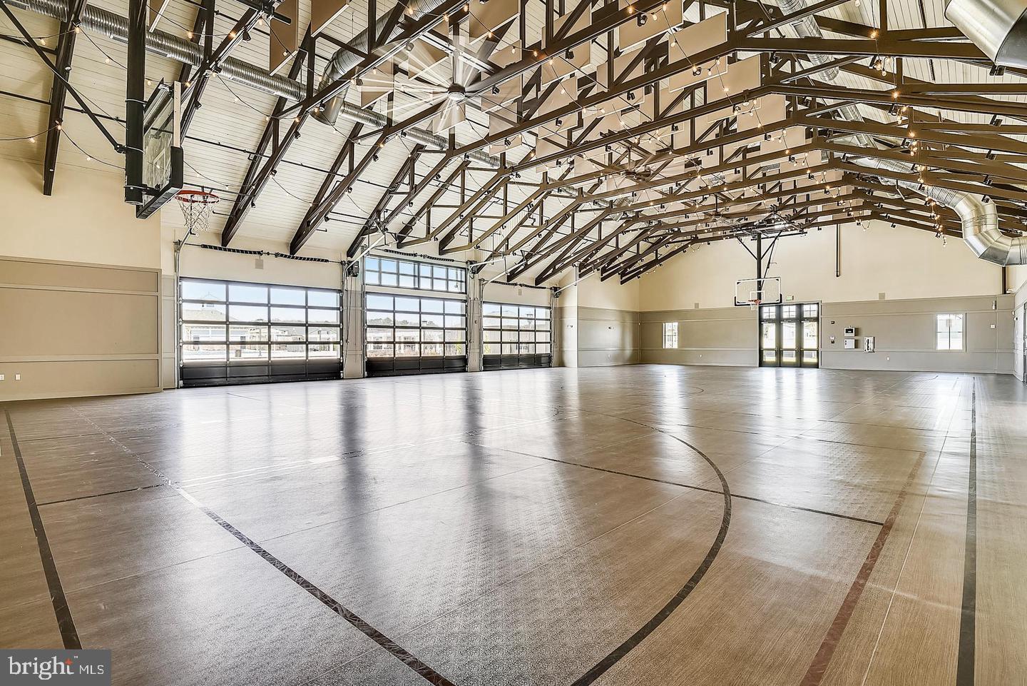 BAY FOREST CLUB - Residential