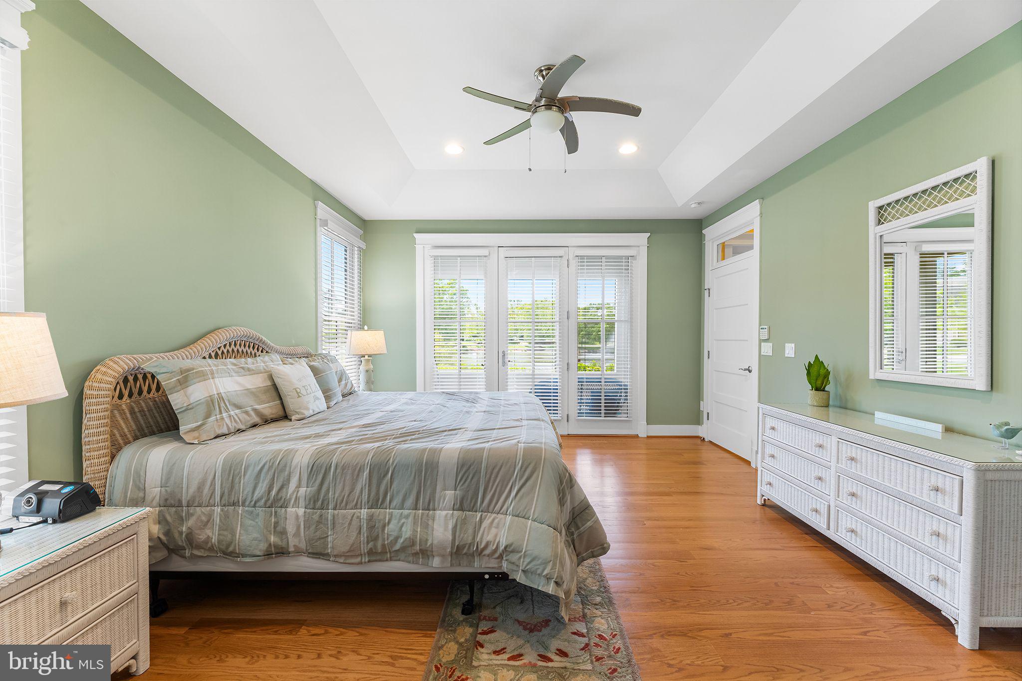 BAY FOREST CLUB - Residential