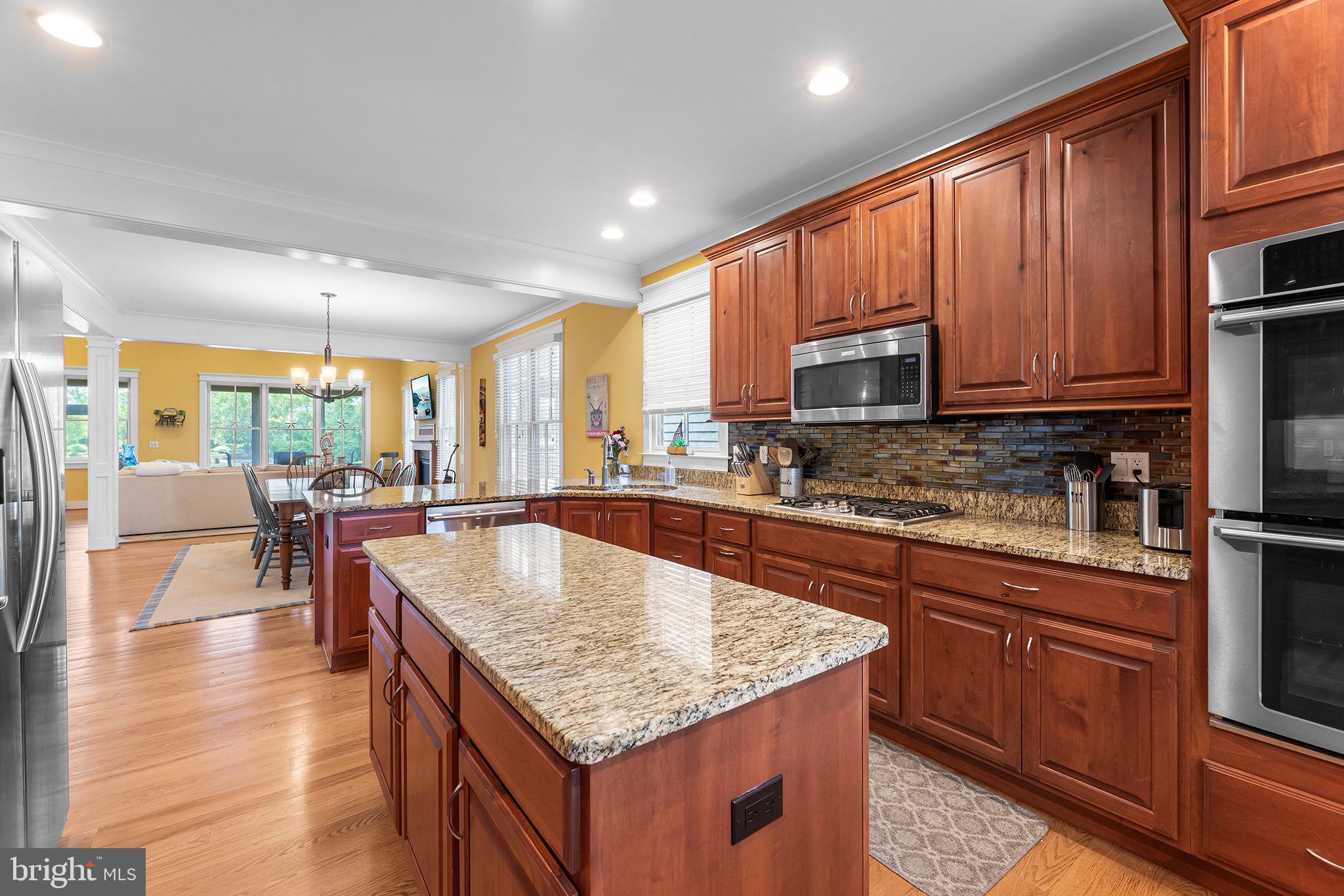 BAY FOREST CLUB - Residential