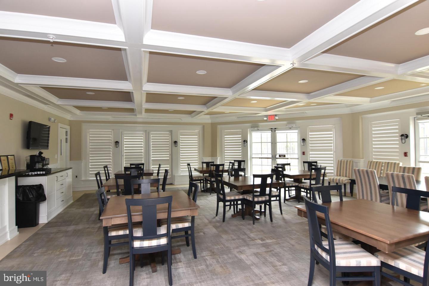 BAY FOREST CLUB - Residential