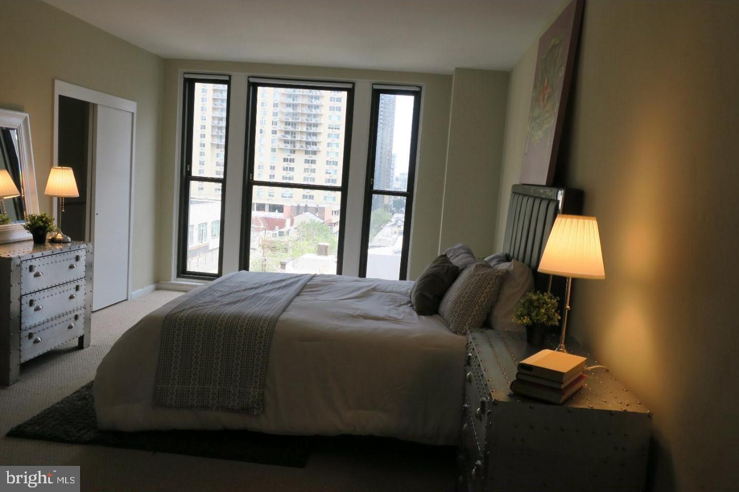 RITTENHOUSE SQUARE - Residential Lease