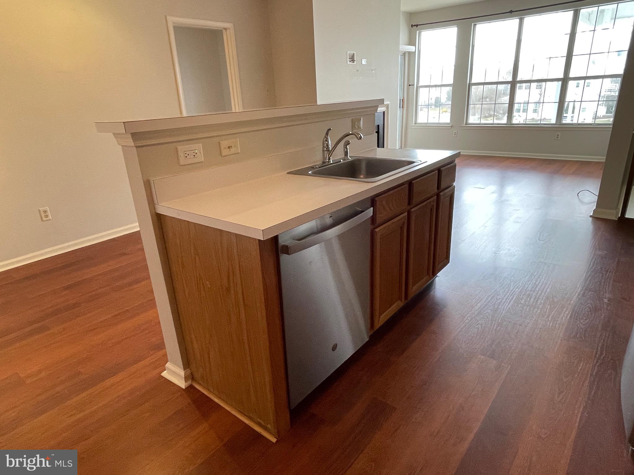 CORNERSTONE - Residential