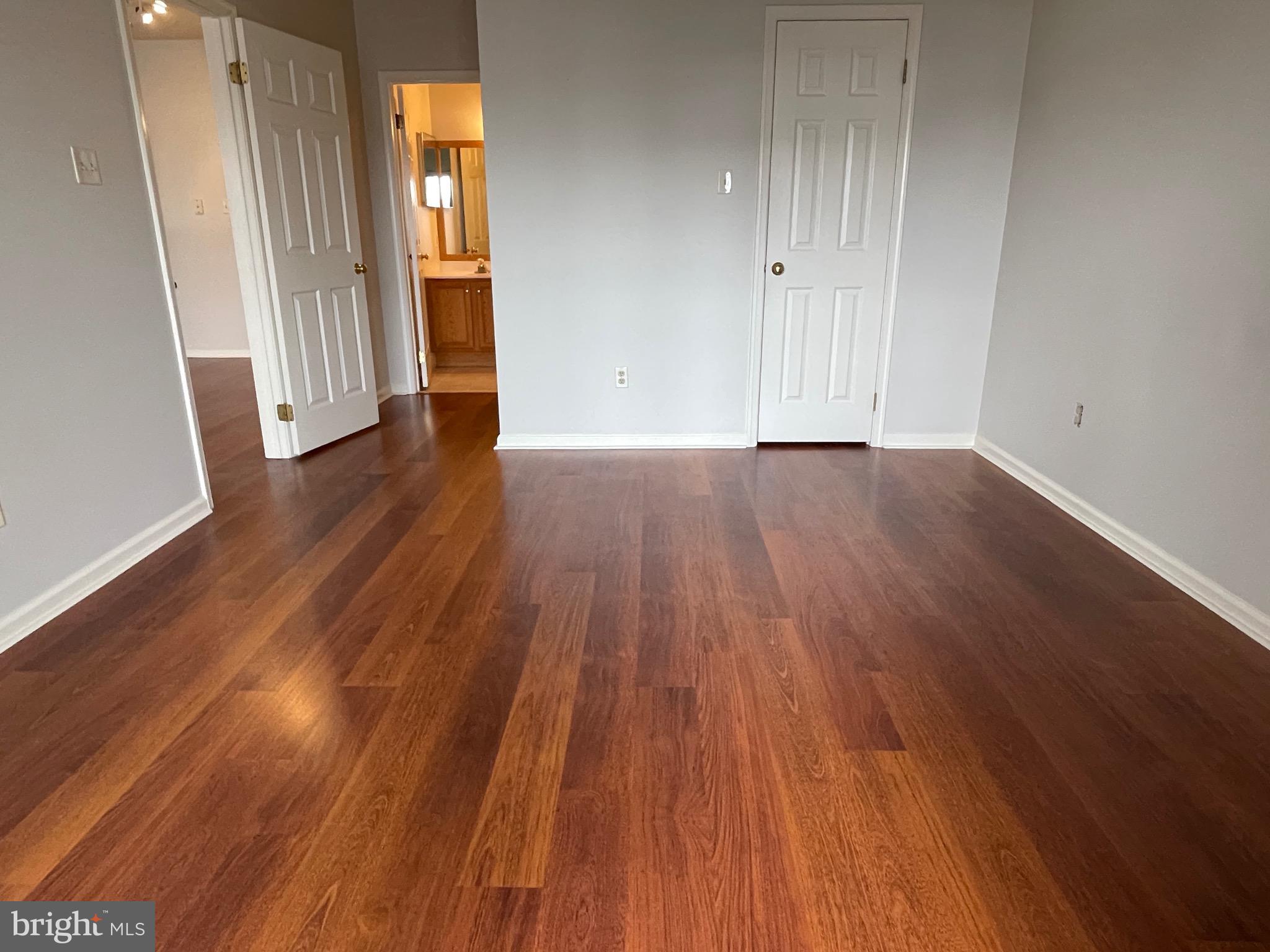 CORNERSTONE - Residential