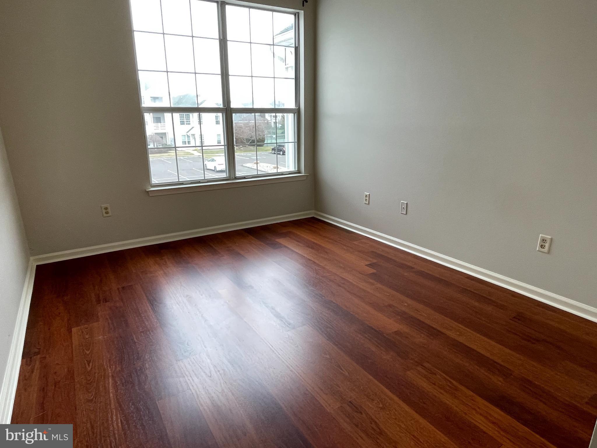 CORNERSTONE - Residential