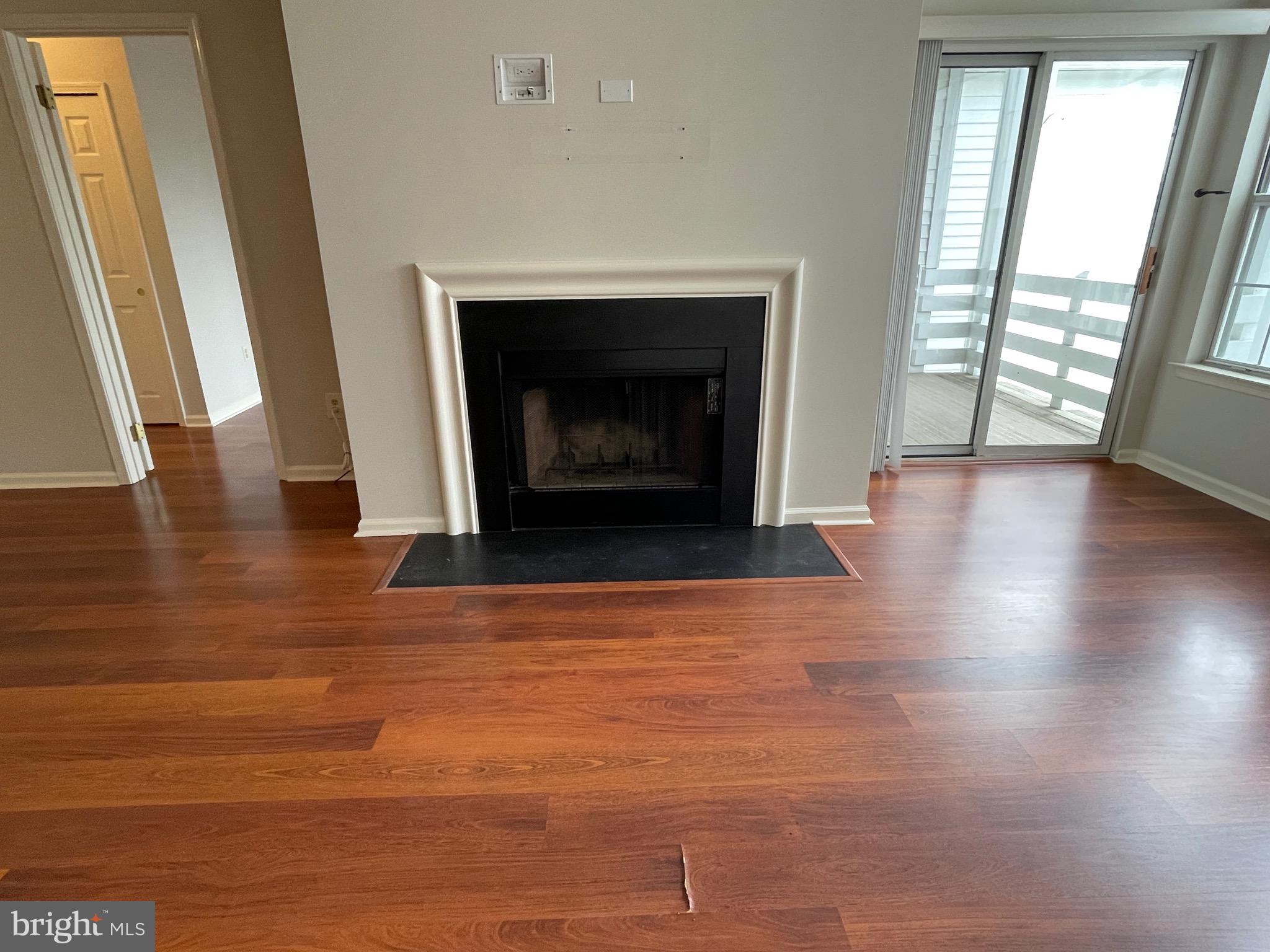 CORNERSTONE - Residential