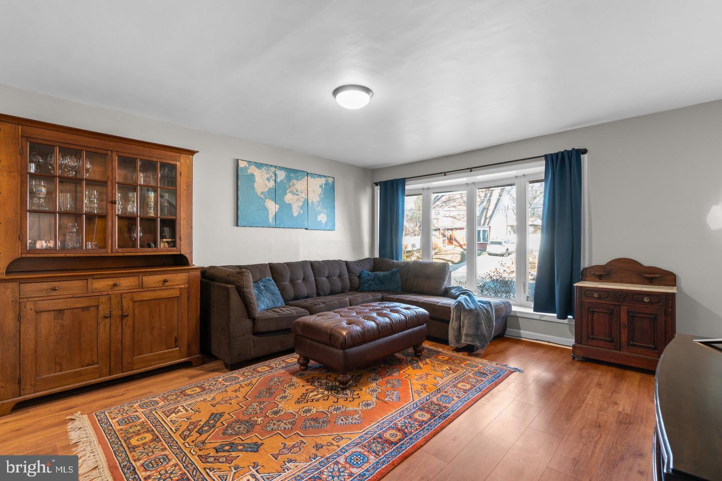 GLENMONT HILLS - Residential