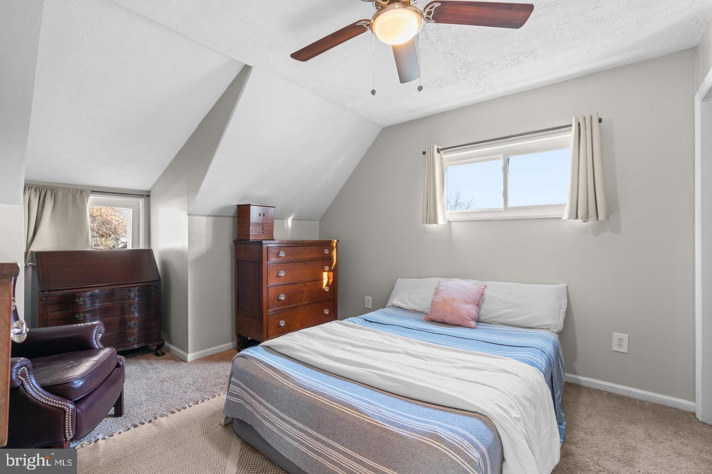 GLENMONT HILLS - Residential