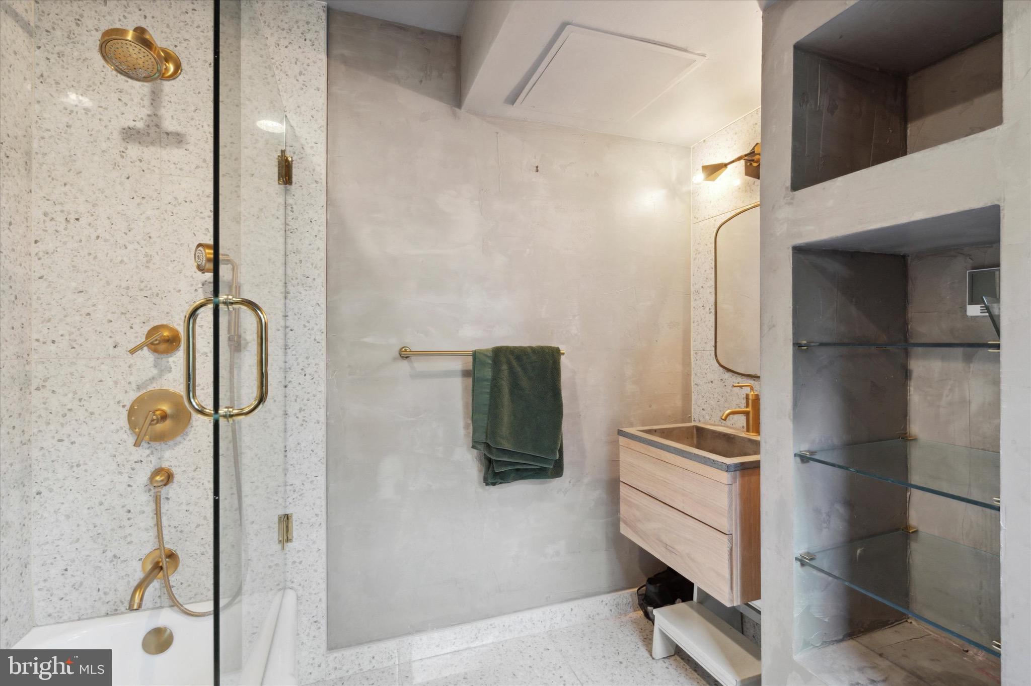 MERION STATION - Residential