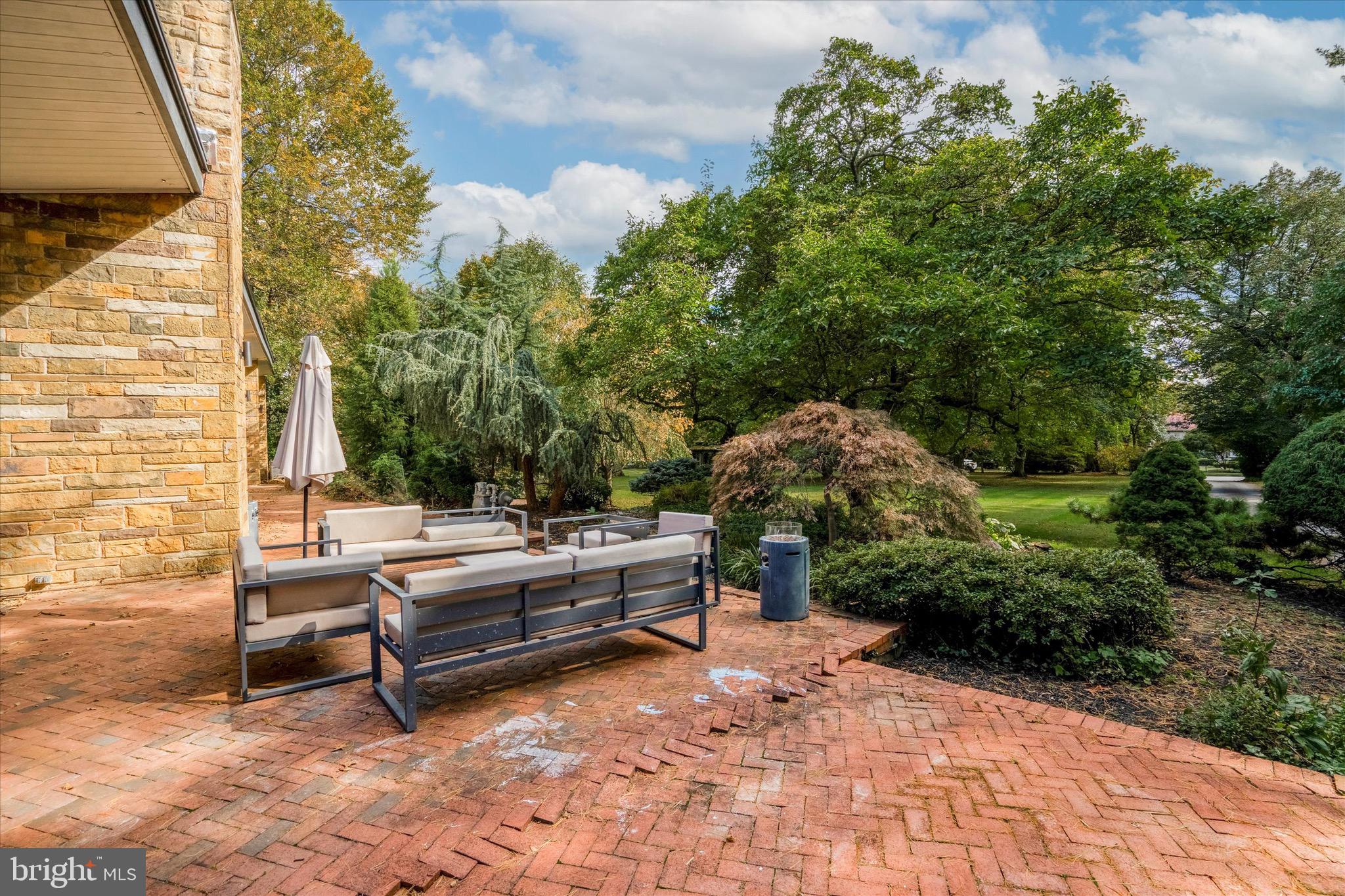 MERION STATION - Residential