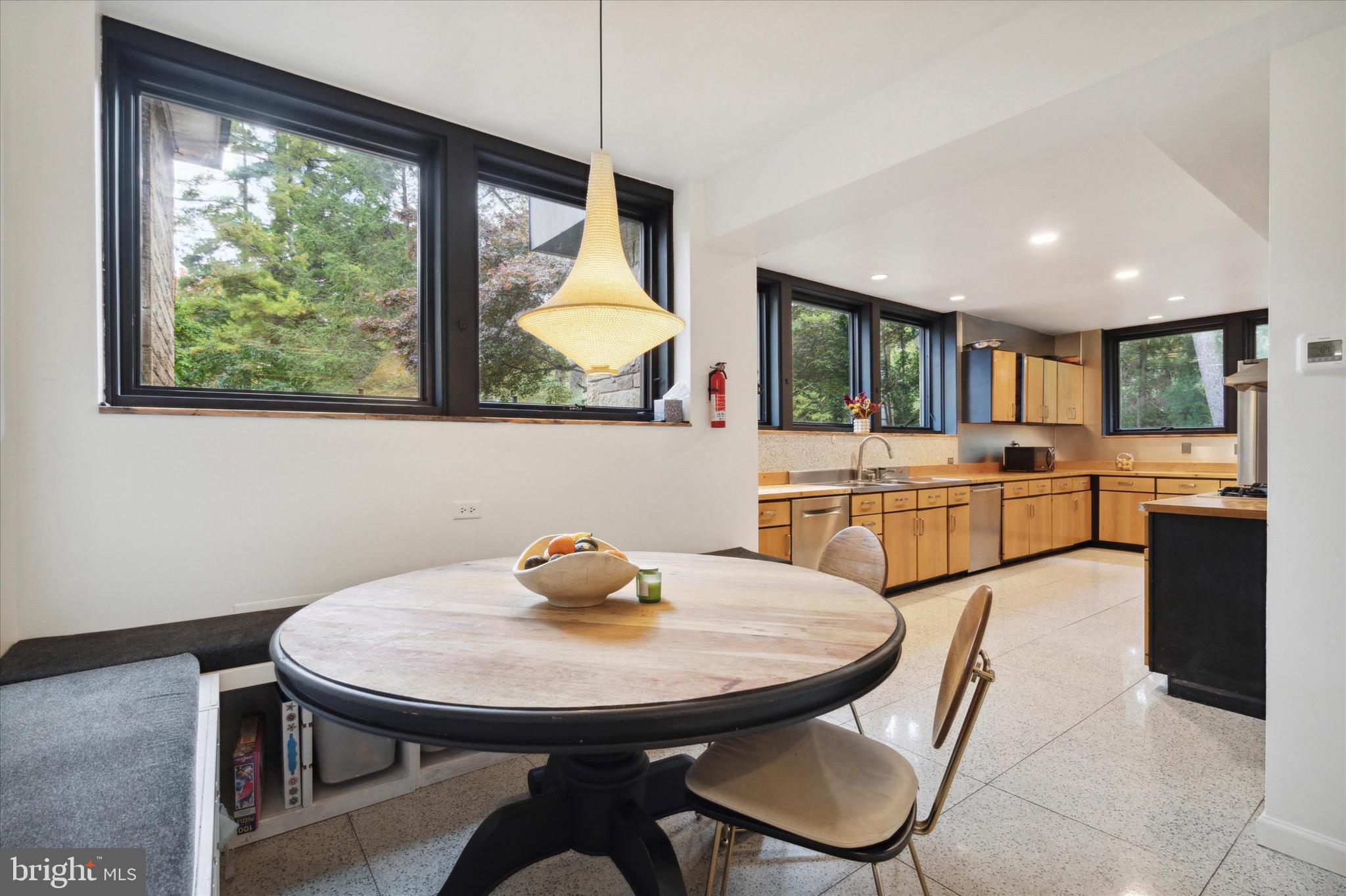 MERION STATION - Residential