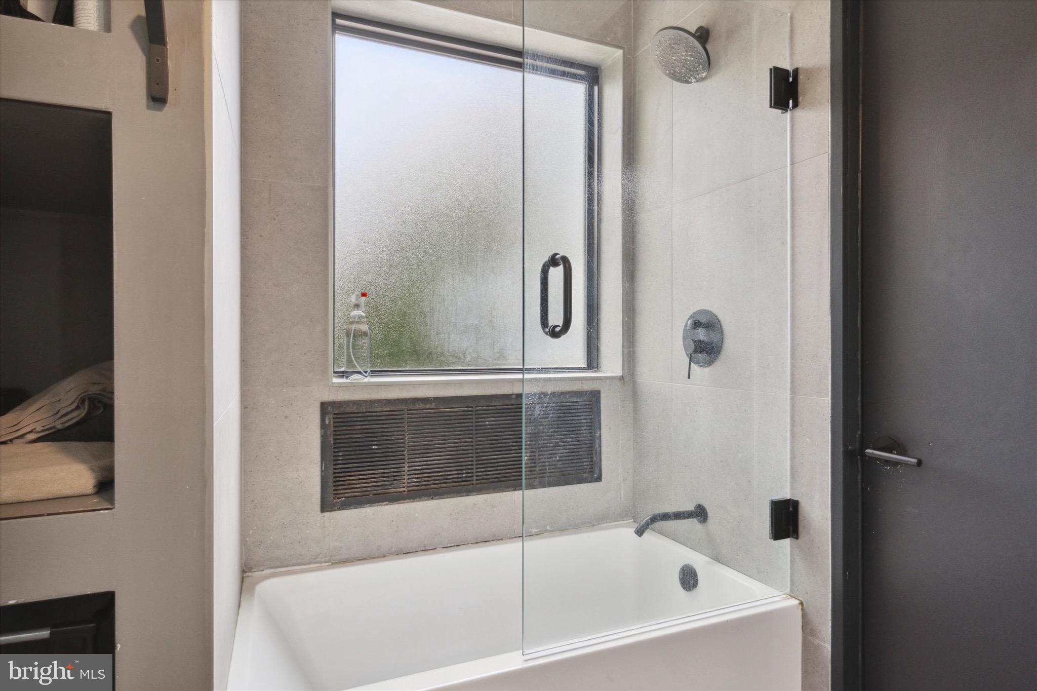 MERION STATION - Residential