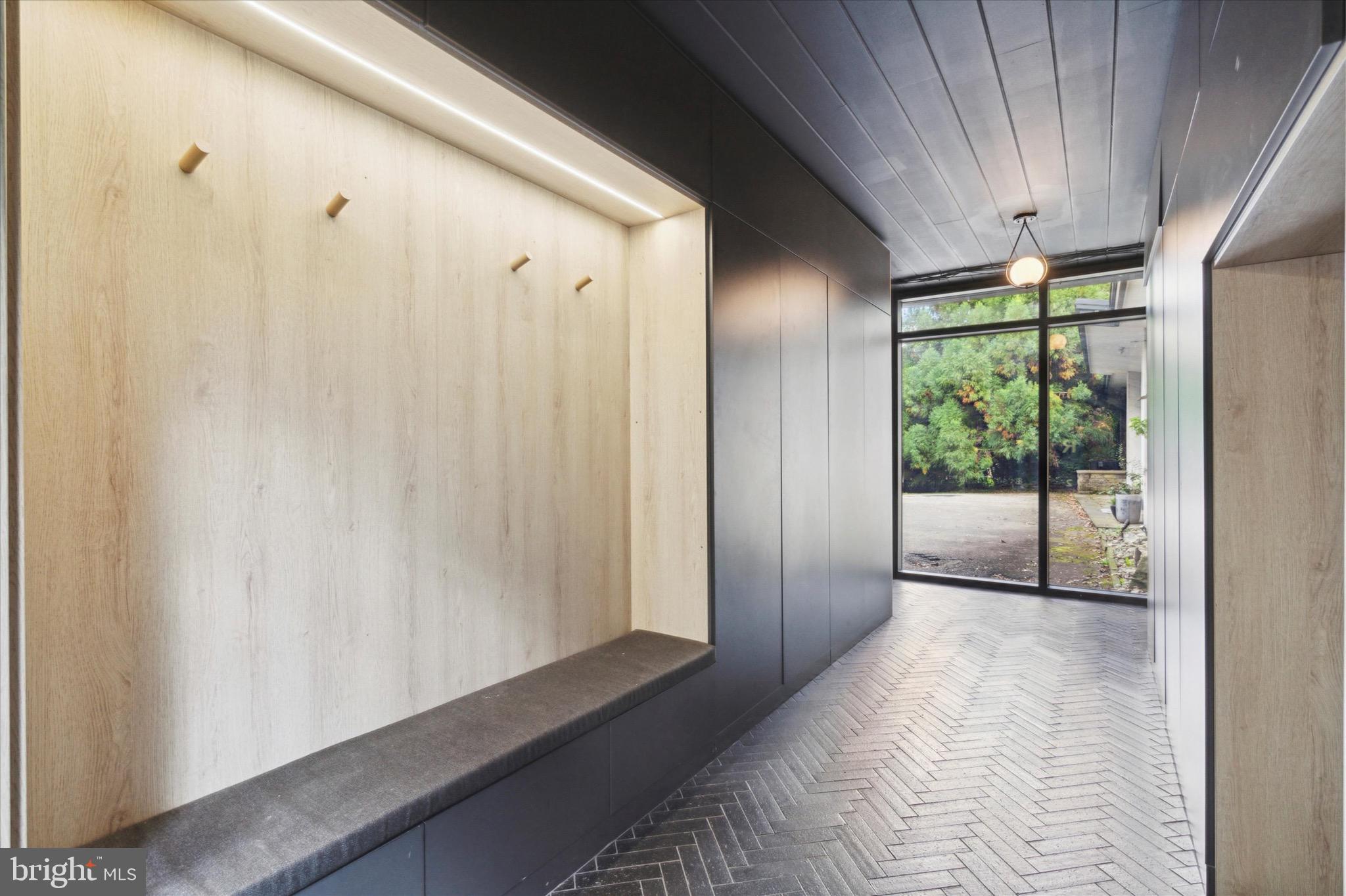 MERION STATION - Residential