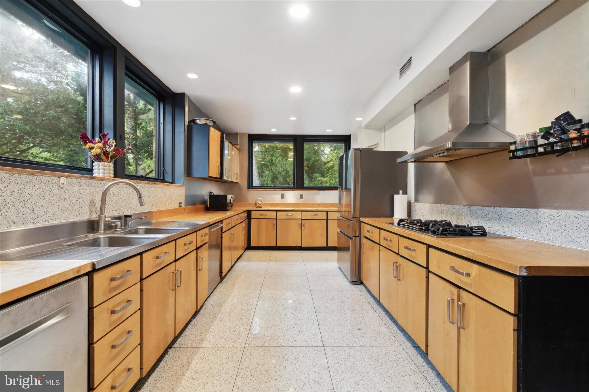 MERION STATION - Residential