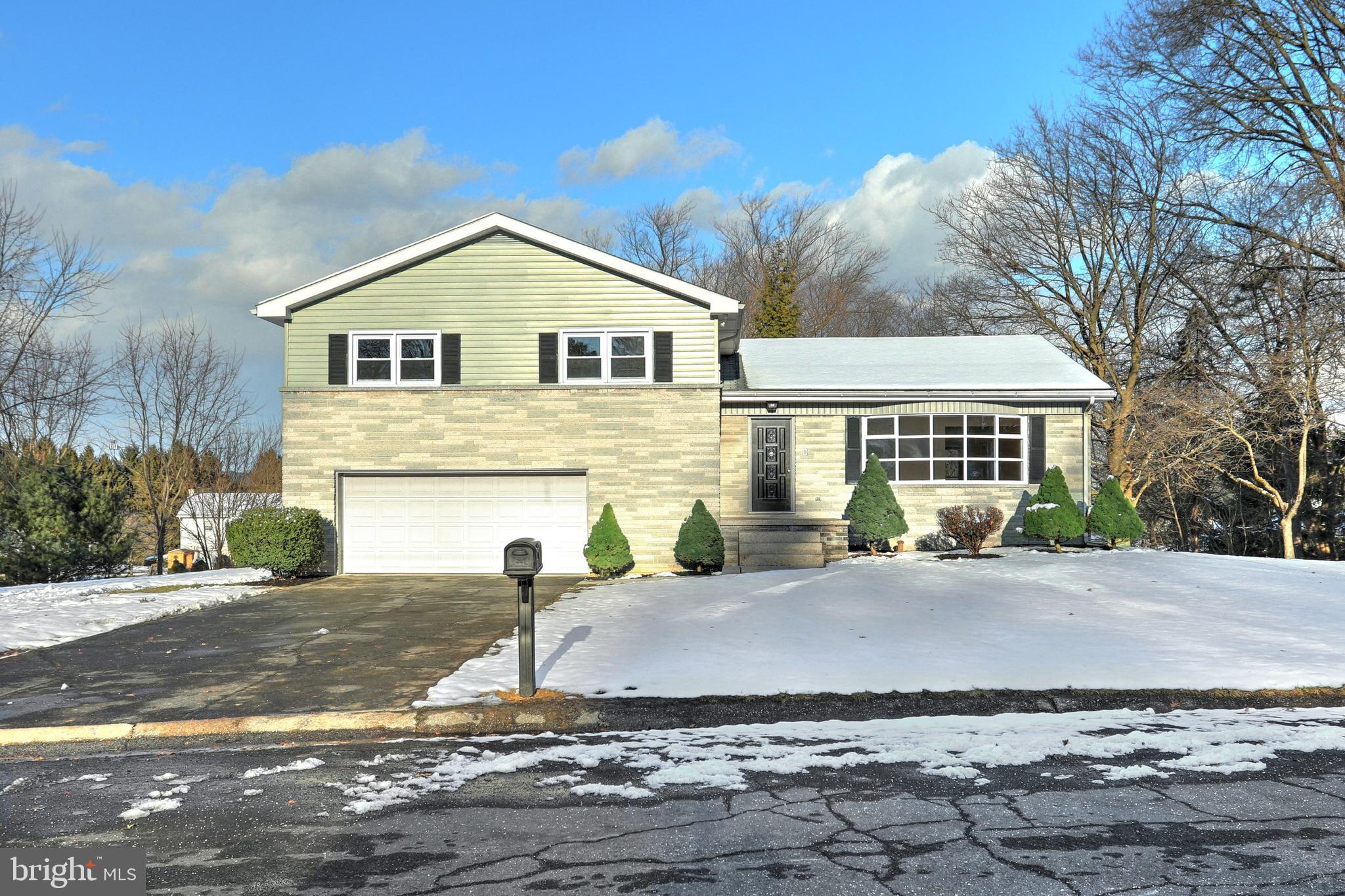 STONYBROOK HEIGHTS - Residential