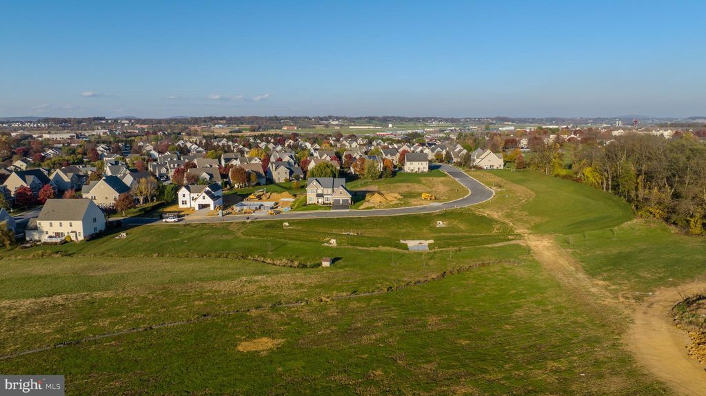 Photo of 302 Fletcher Dr - Parkside Phase 5, Lot 38, Lititz, PA 17543 (MLS # PALA2044380)