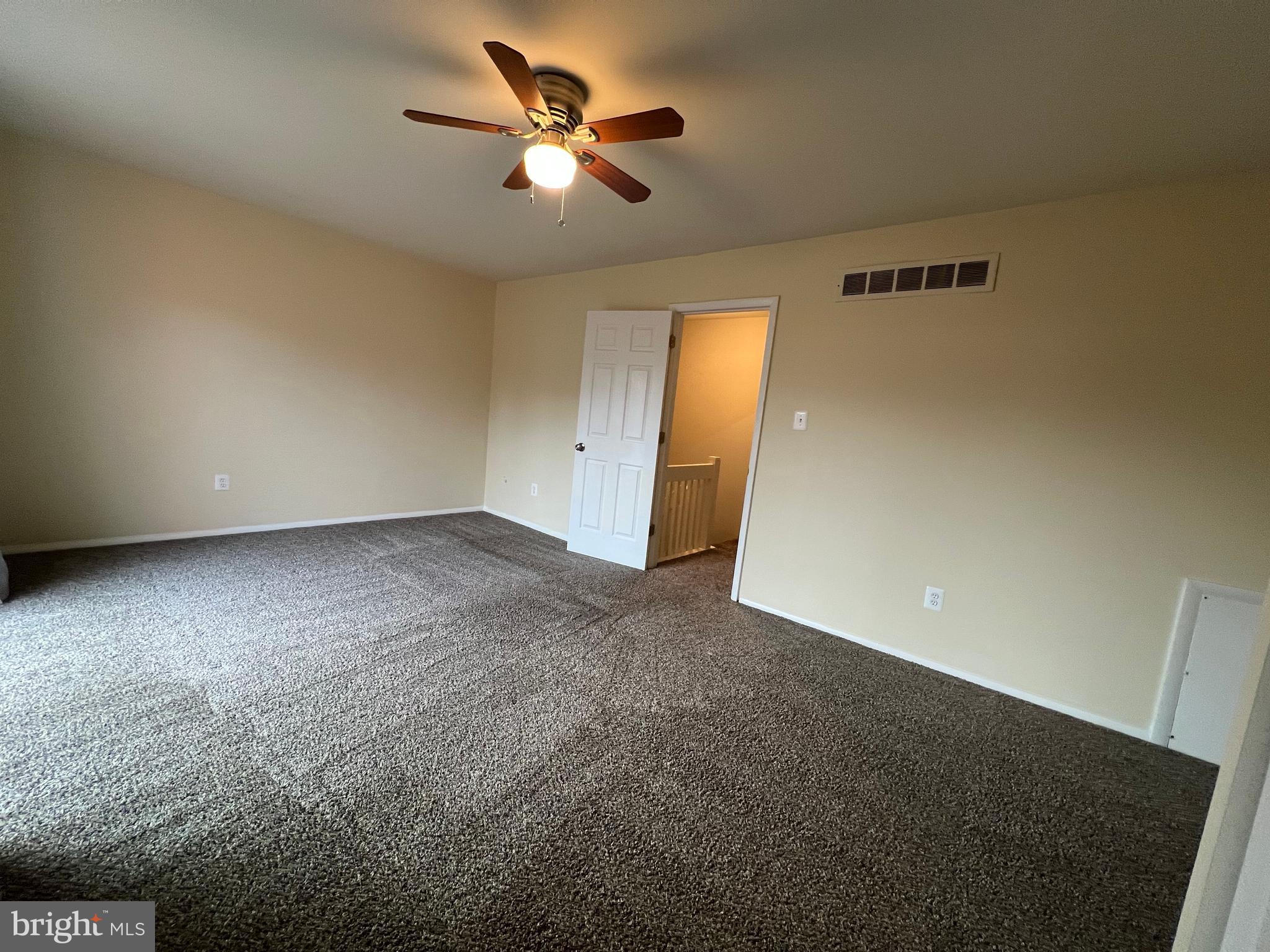 PERKIOMEN WOODS - Residential Lease