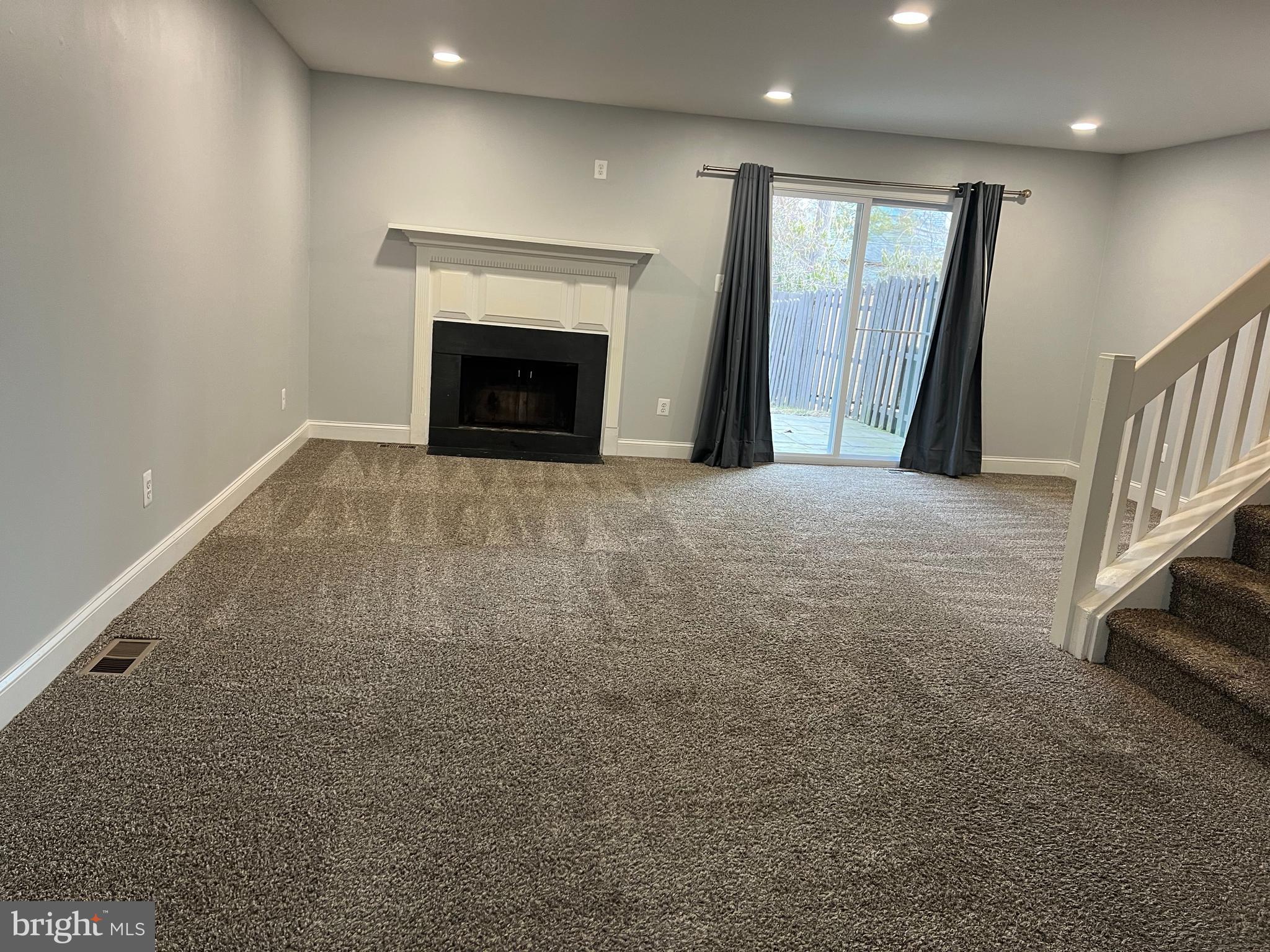 PERKIOMEN WOODS - Residential Lease