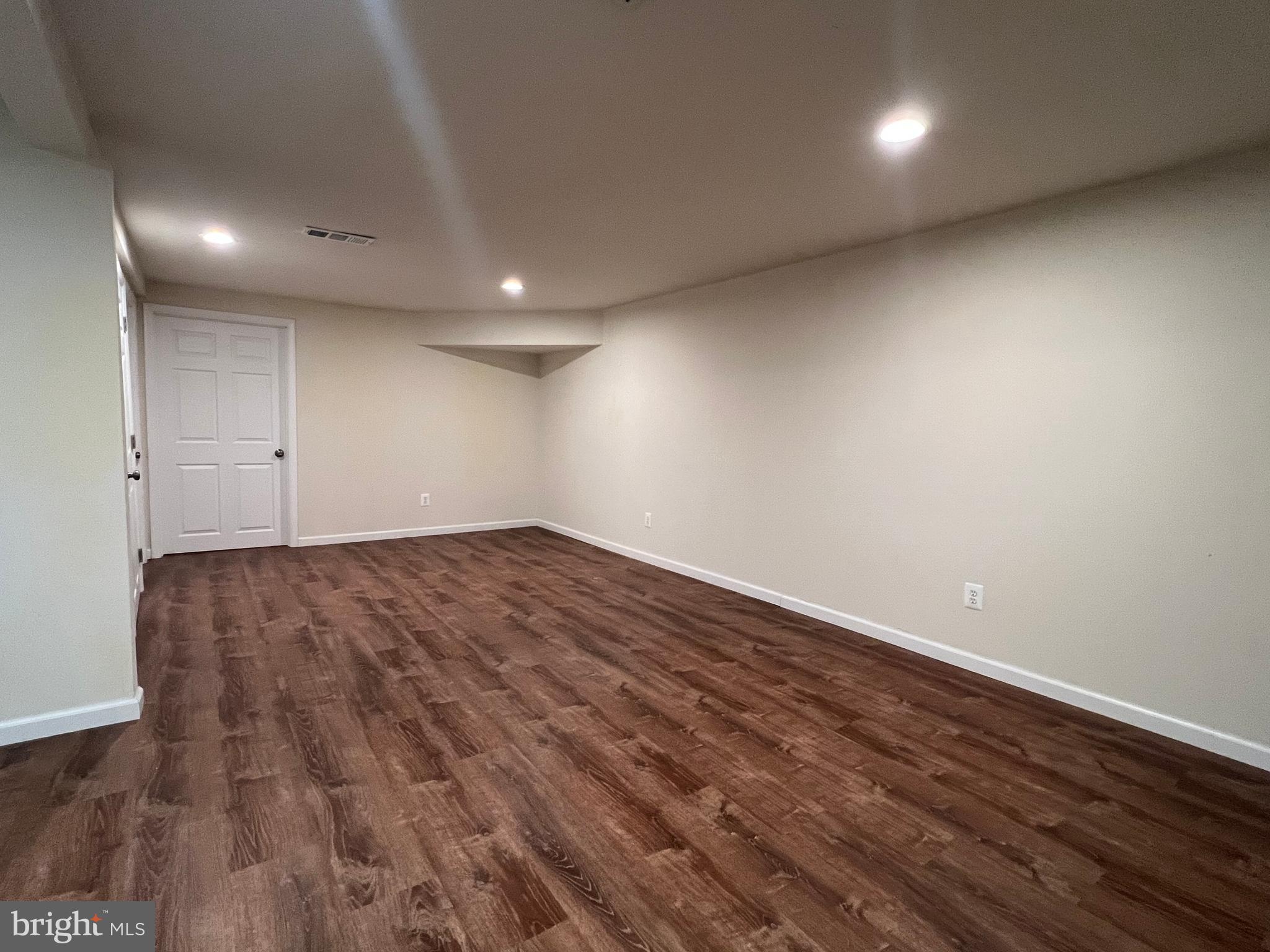 PERKIOMEN WOODS - Residential Lease