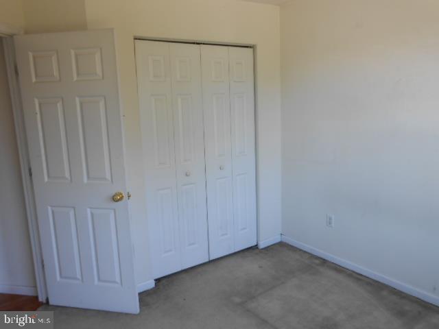 COLONIAL HILLS - Residential