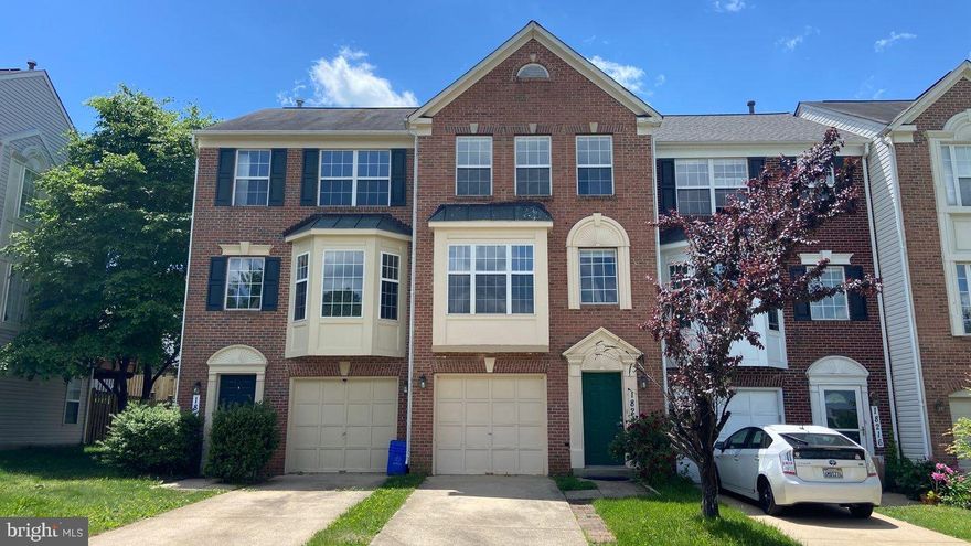 Light and bright 3 bedroom and 2.5 bathroom townhome located in Boyds. This home has a converted garage, laundry room with washer and dryer. The main level has an open living/dining room, powder room and with an eat-in-kitchen. Also a slider steps out to a deck from the kitchen area. The upper level has three bedroom and two full bathrooms. This is a non-smoking home. Pets will be considered on a case by case basis. A 650+ credit score is required.