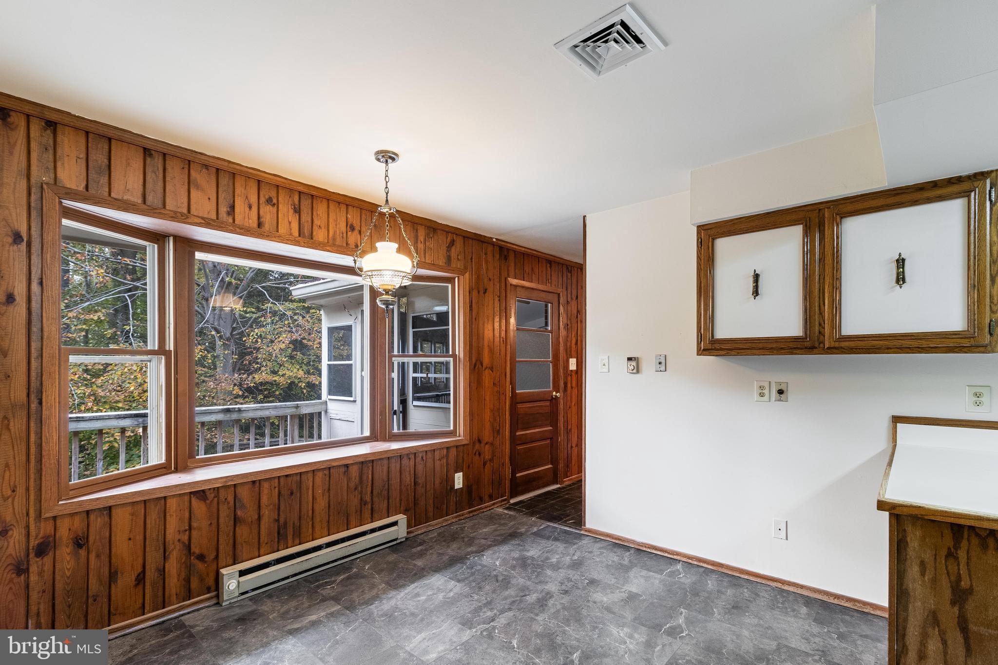 OLD SYCAMORE ESTATES - Residential