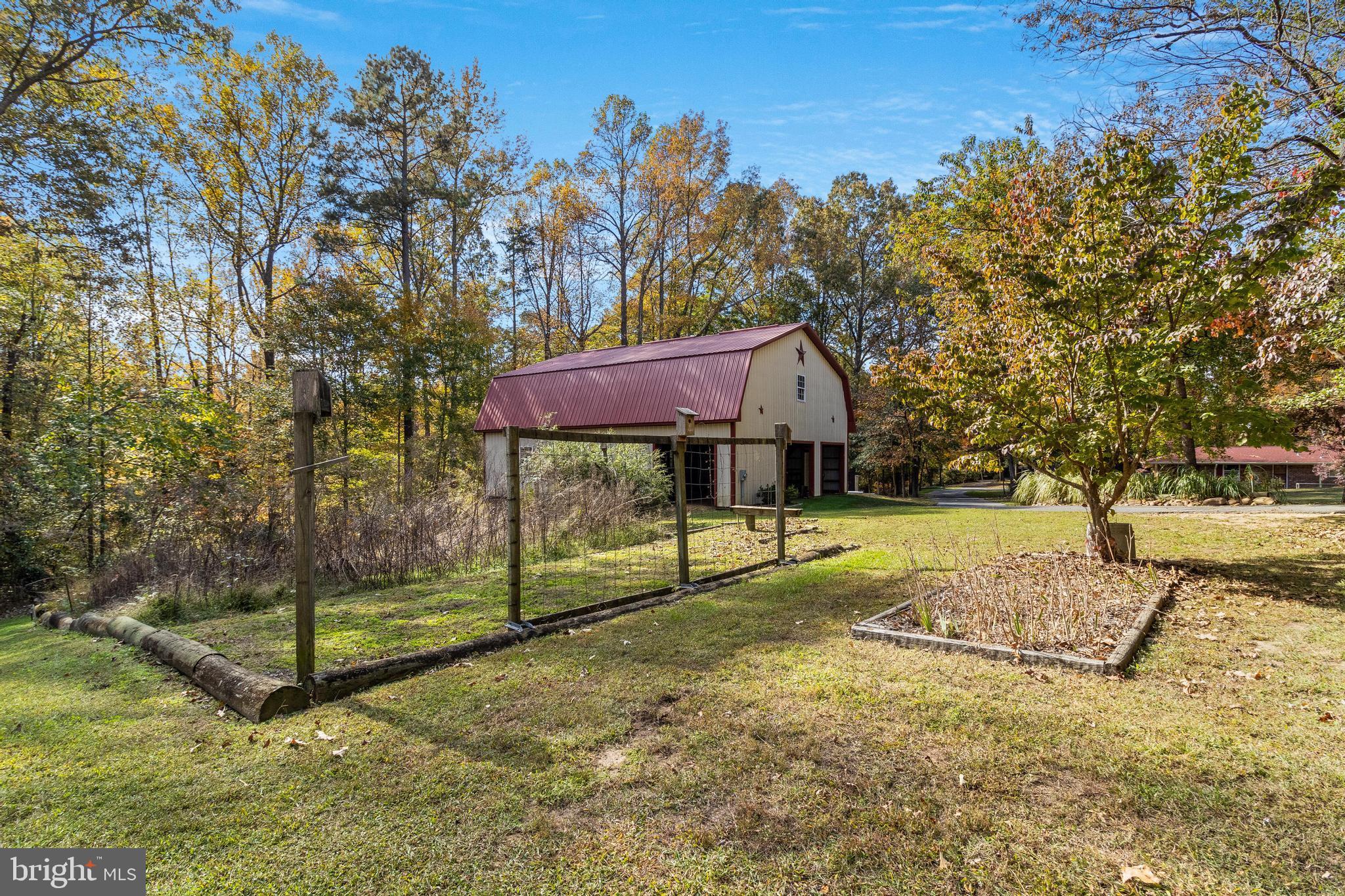OLD SYCAMORE ESTATES - Residential